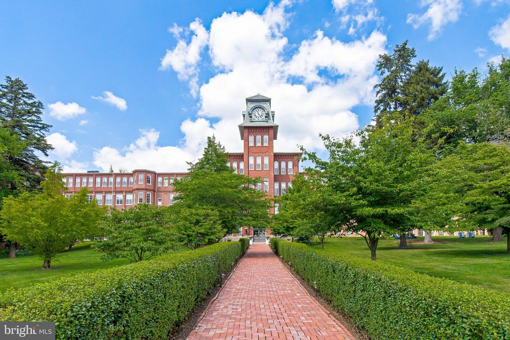 Photo of 917 Columbia Avenue #211, LANCASTER, PA 17603 (MLS # PALA2074752)