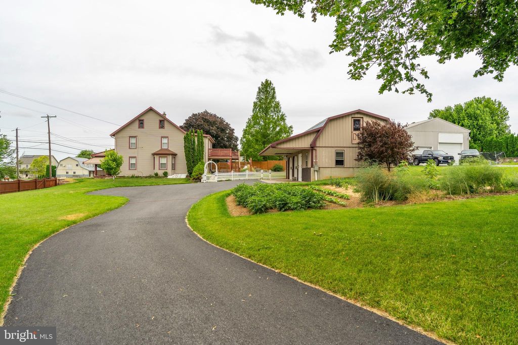 Photo of 1273 SPRINGVILLE RD, EAST EARL, PA 17519 (MLS # PALA2037226)