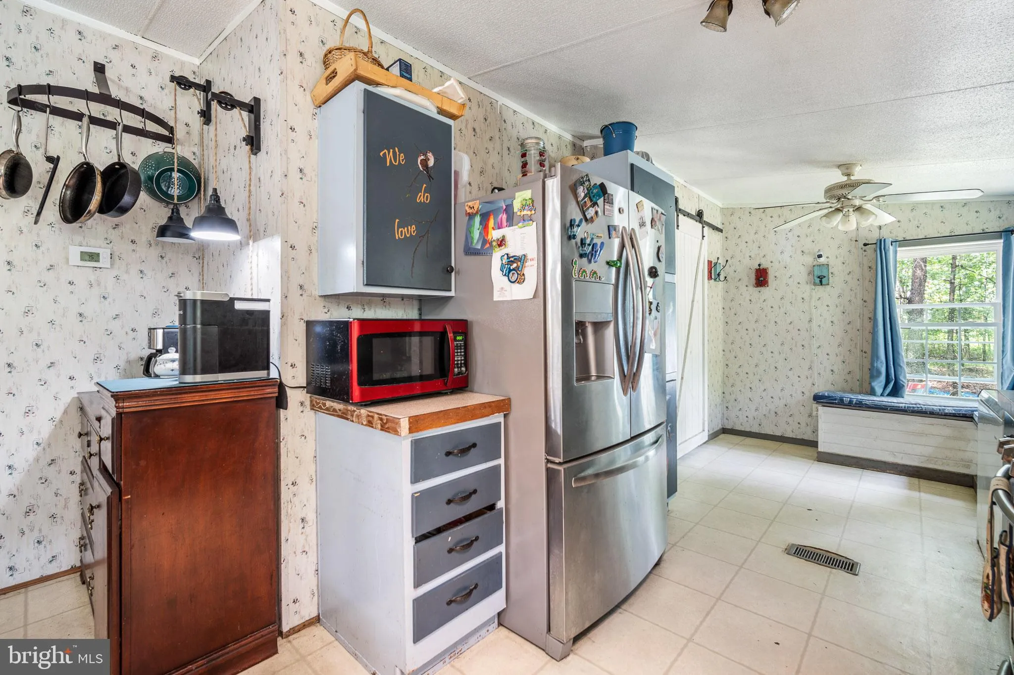 Mays Landing, New Jersey 08330, United States, 4 Bedrooms Bedrooms, ,2 BathroomsBathrooms,Residential,Active,186369