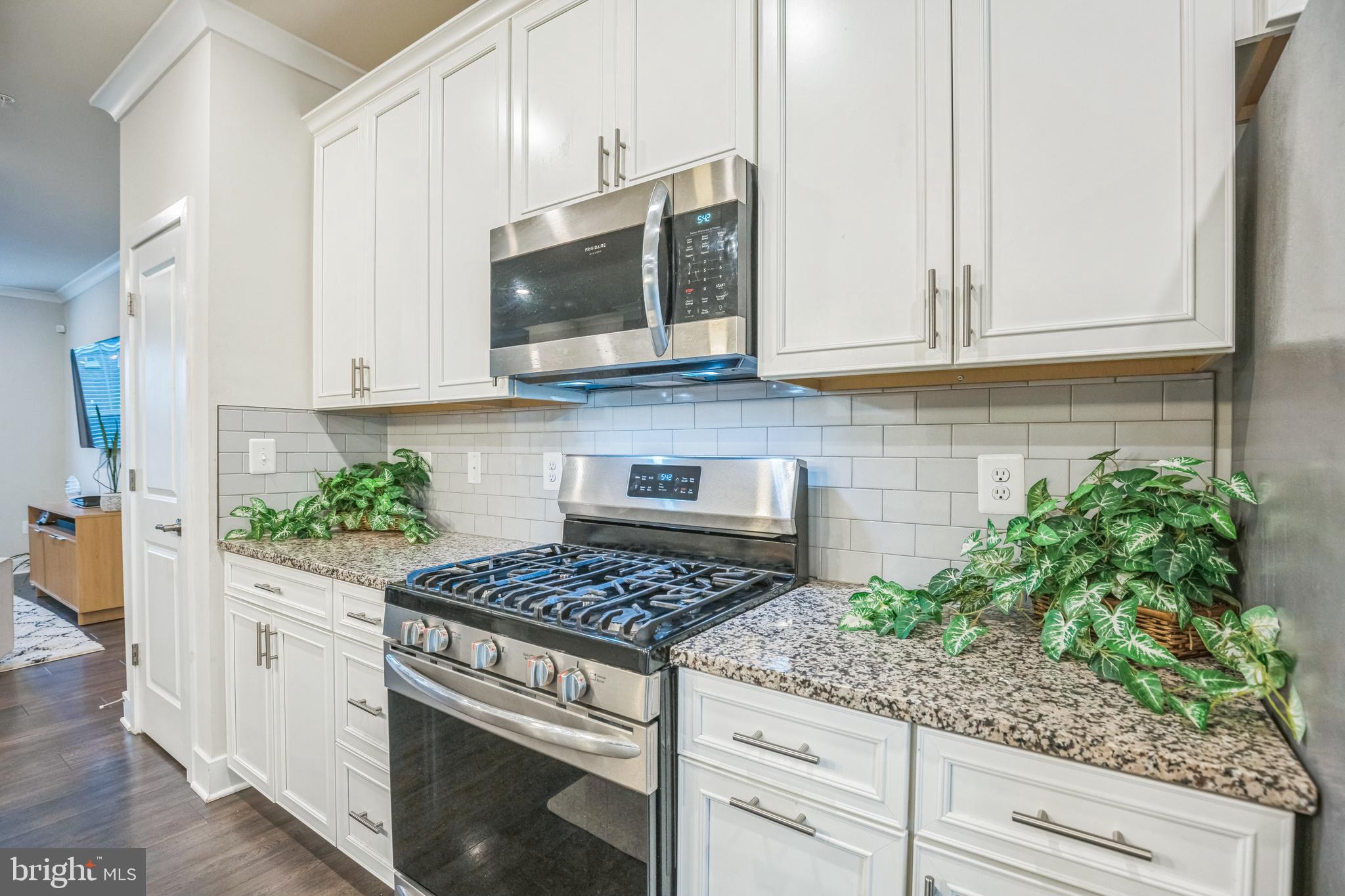 STONEHAVEN - Residential