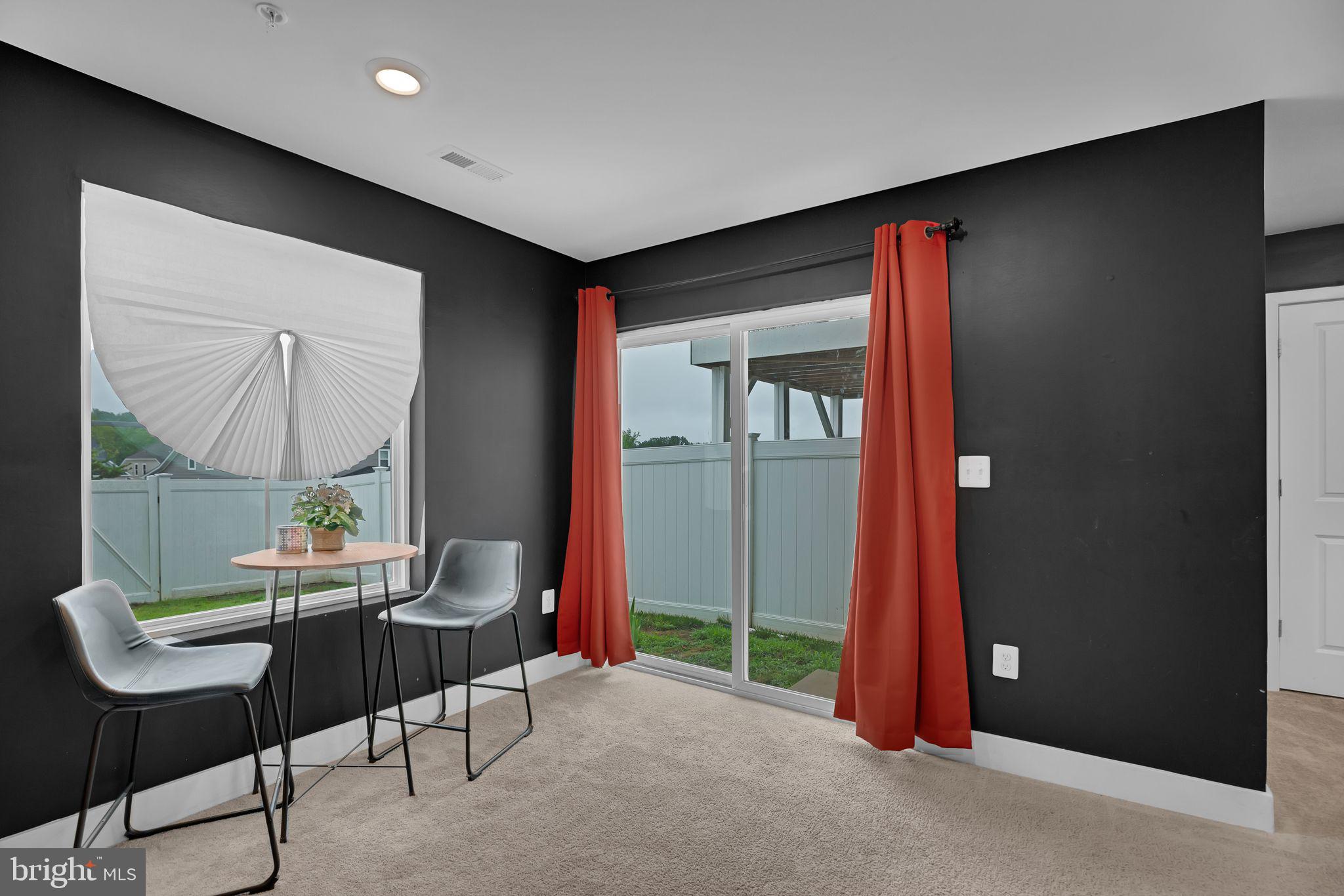 STONEHAVEN - Residential