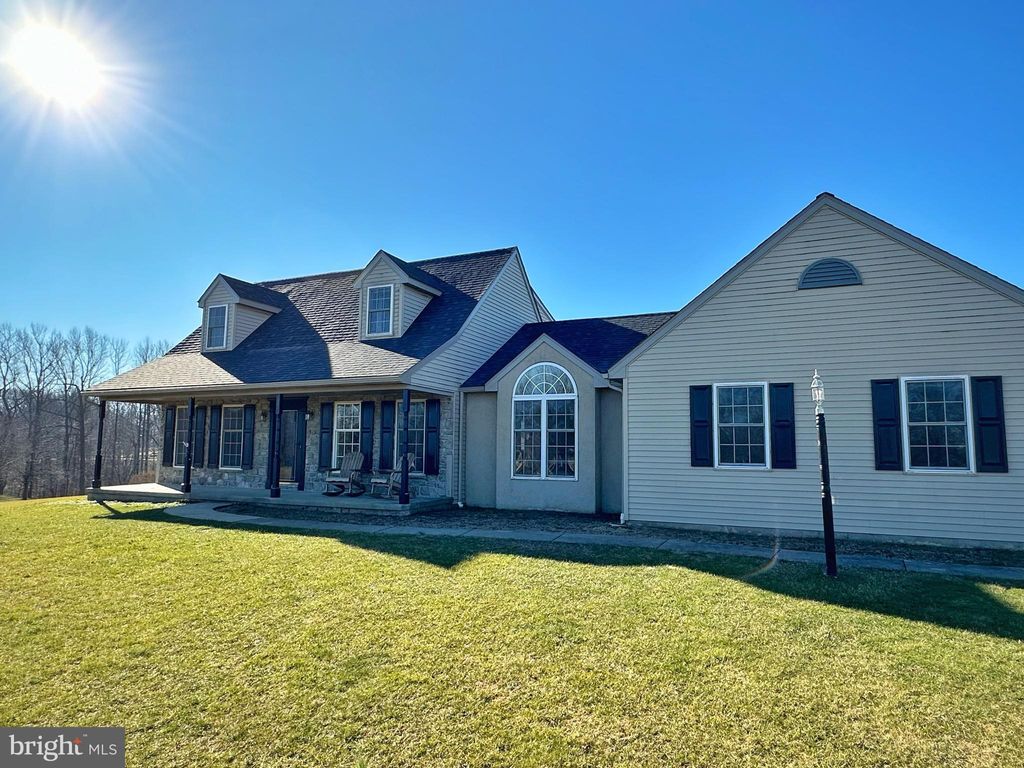 Photo of 17 Natures Way, Quarryville, PA 17566 (MLS # PALA2046552)