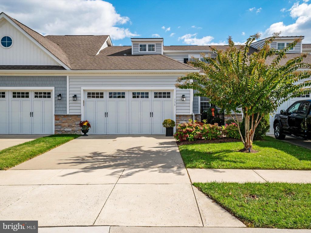 Photo of 736 Moorings Circle #35, STEVENSVILLE, MD 21666 (MLS # MDQA2015058)