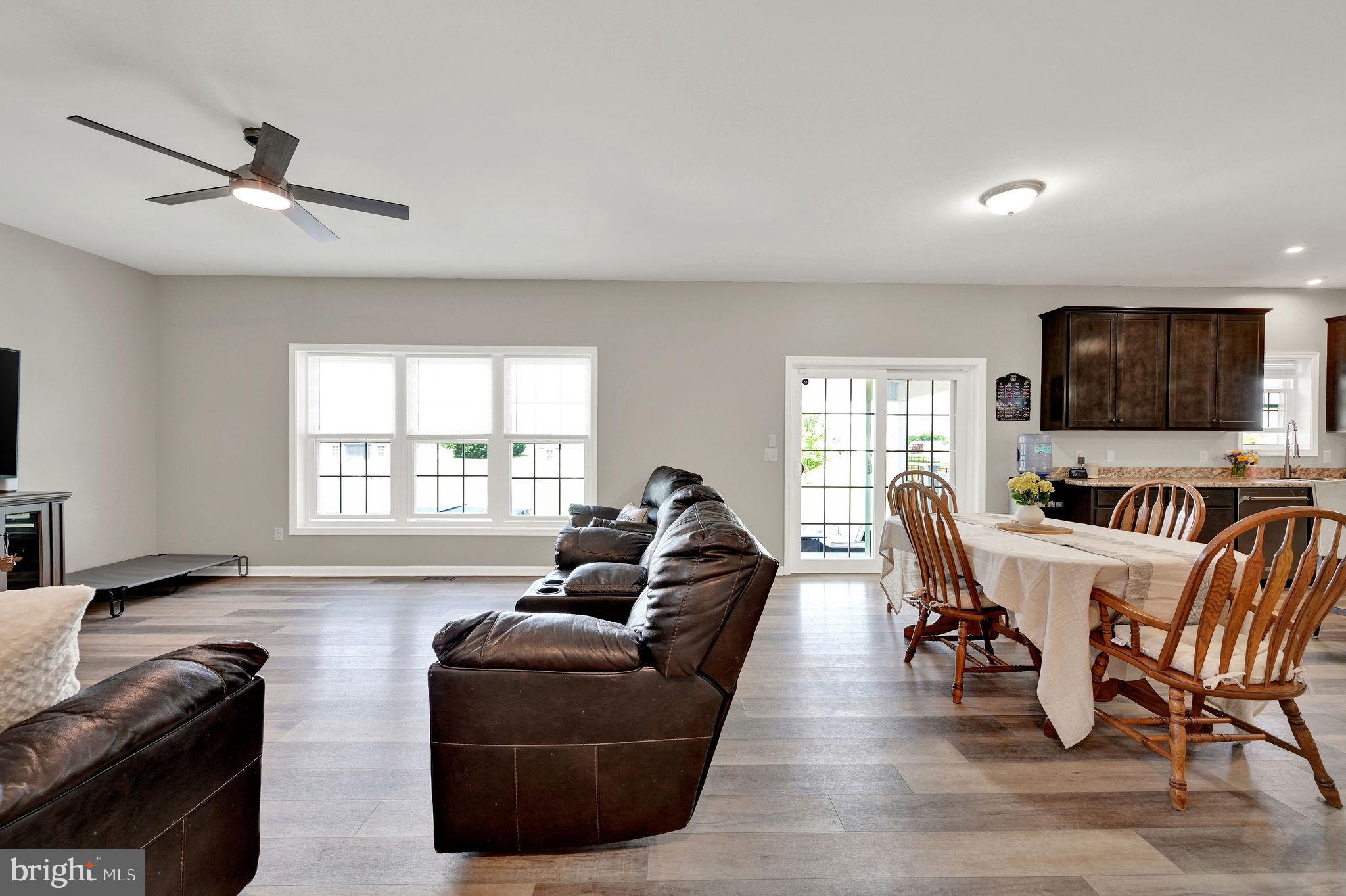 258 NIGHTINGALE DRIVE