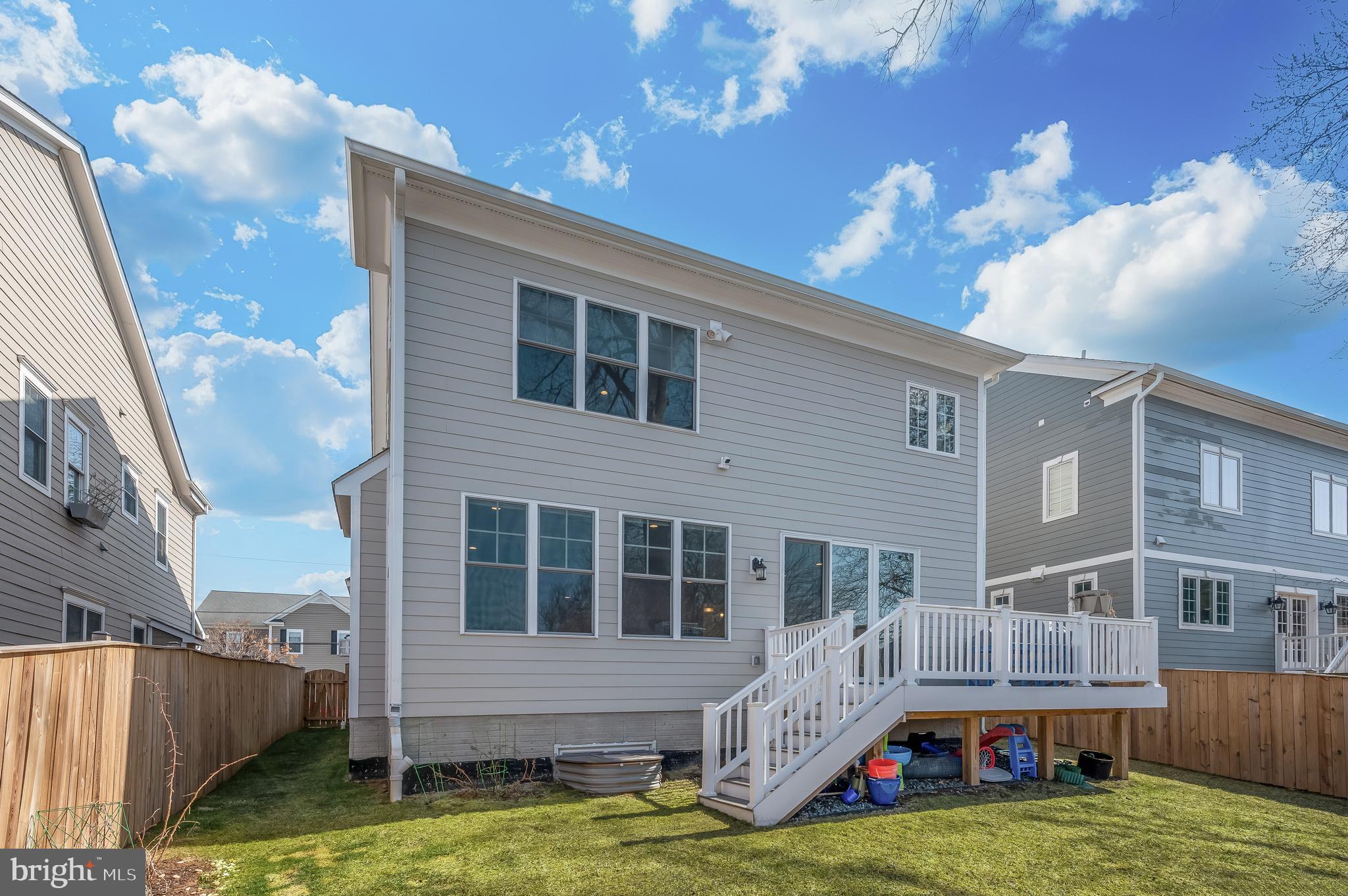 NORTH BETHESDA GROVE - Residential