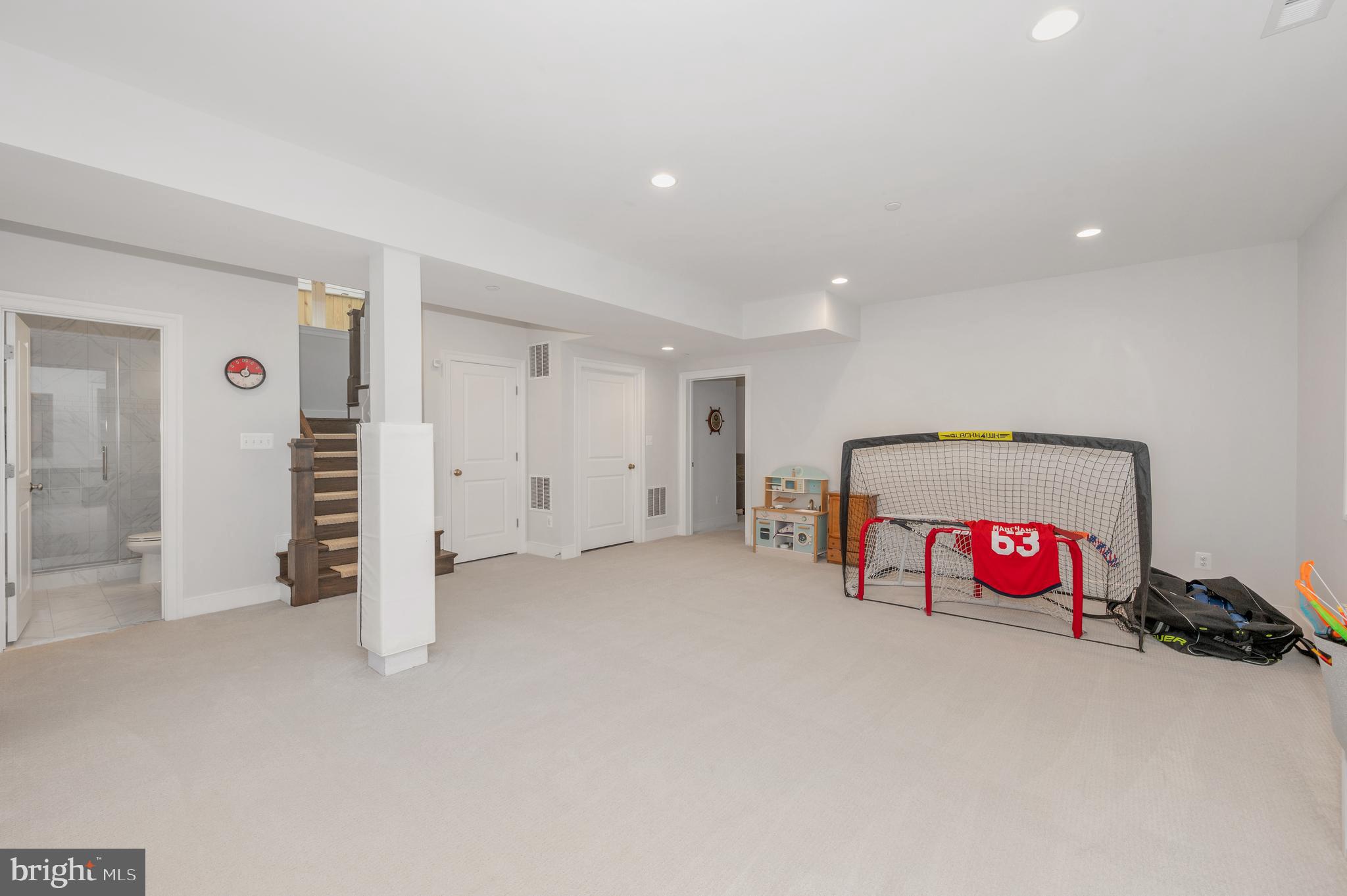 NORTH BETHESDA GROVE - Residential