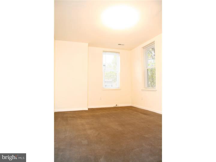 WASHINGTON SQ - Residential Lease