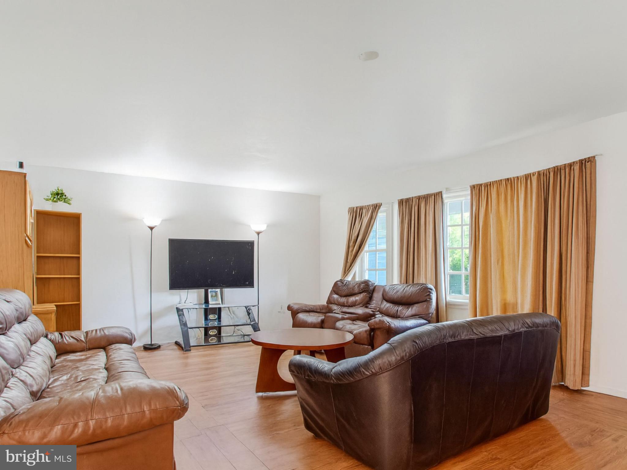 CHAPEL FORGE - Residential