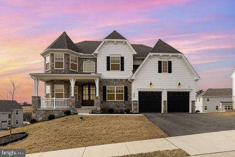 2805 ALPERTON DRIVE YORK PA 17402