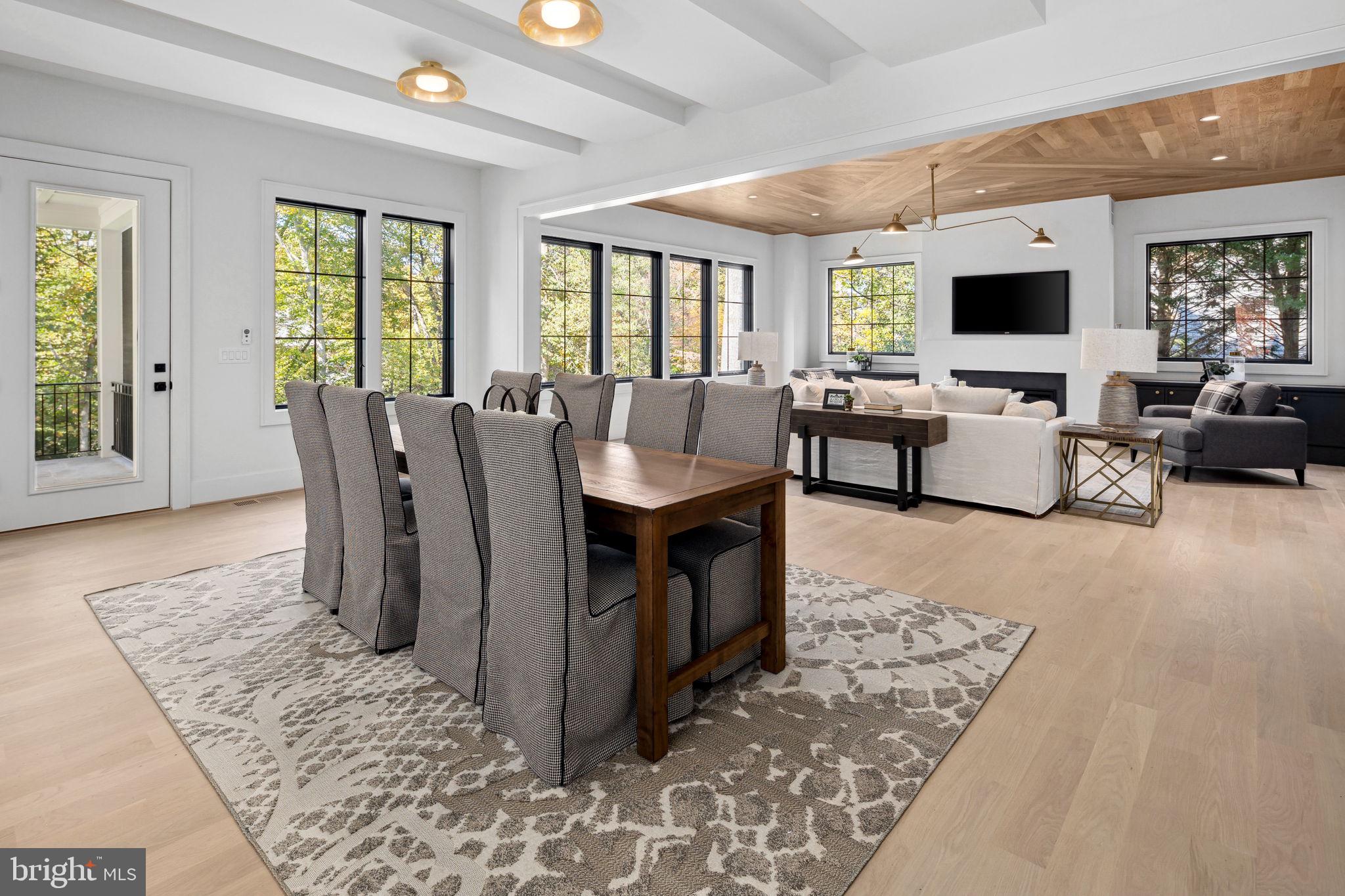 LANGLEY FOREST - Residential