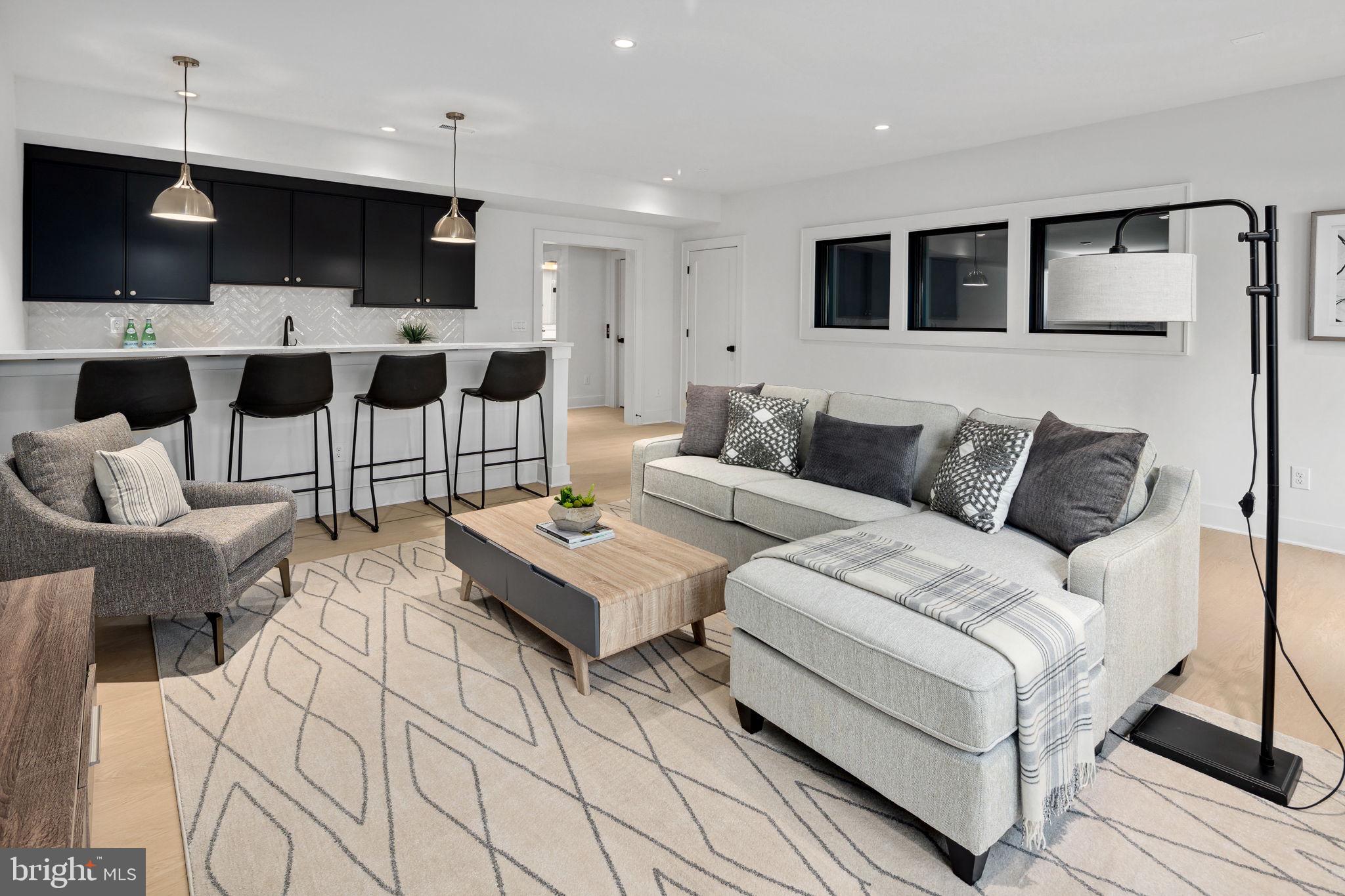 LANGLEY FOREST - Residential