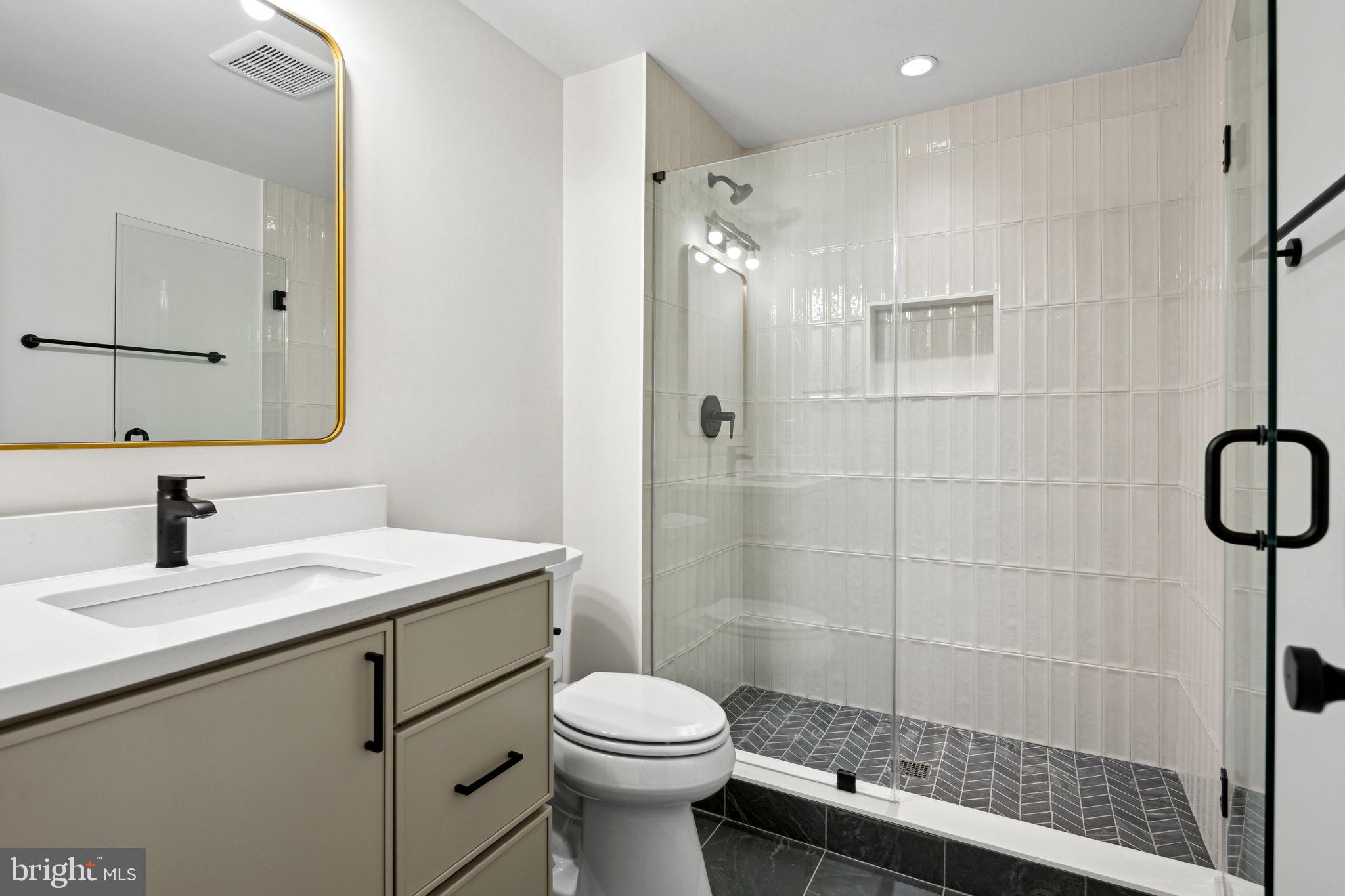 LANGLEY FOREST - Residential