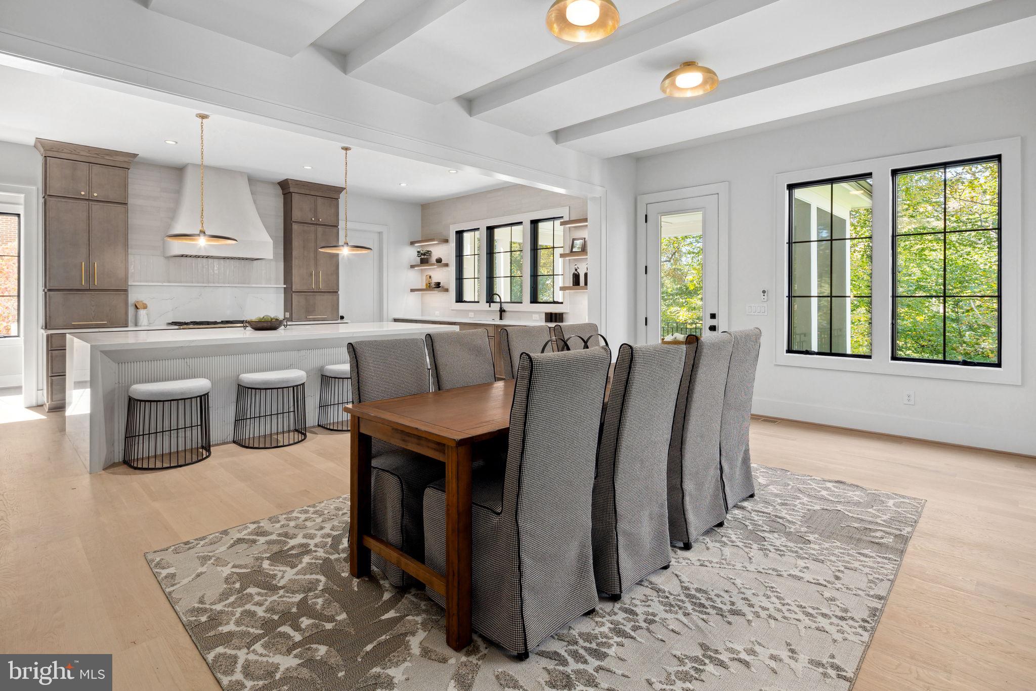 LANGLEY FOREST - Residential