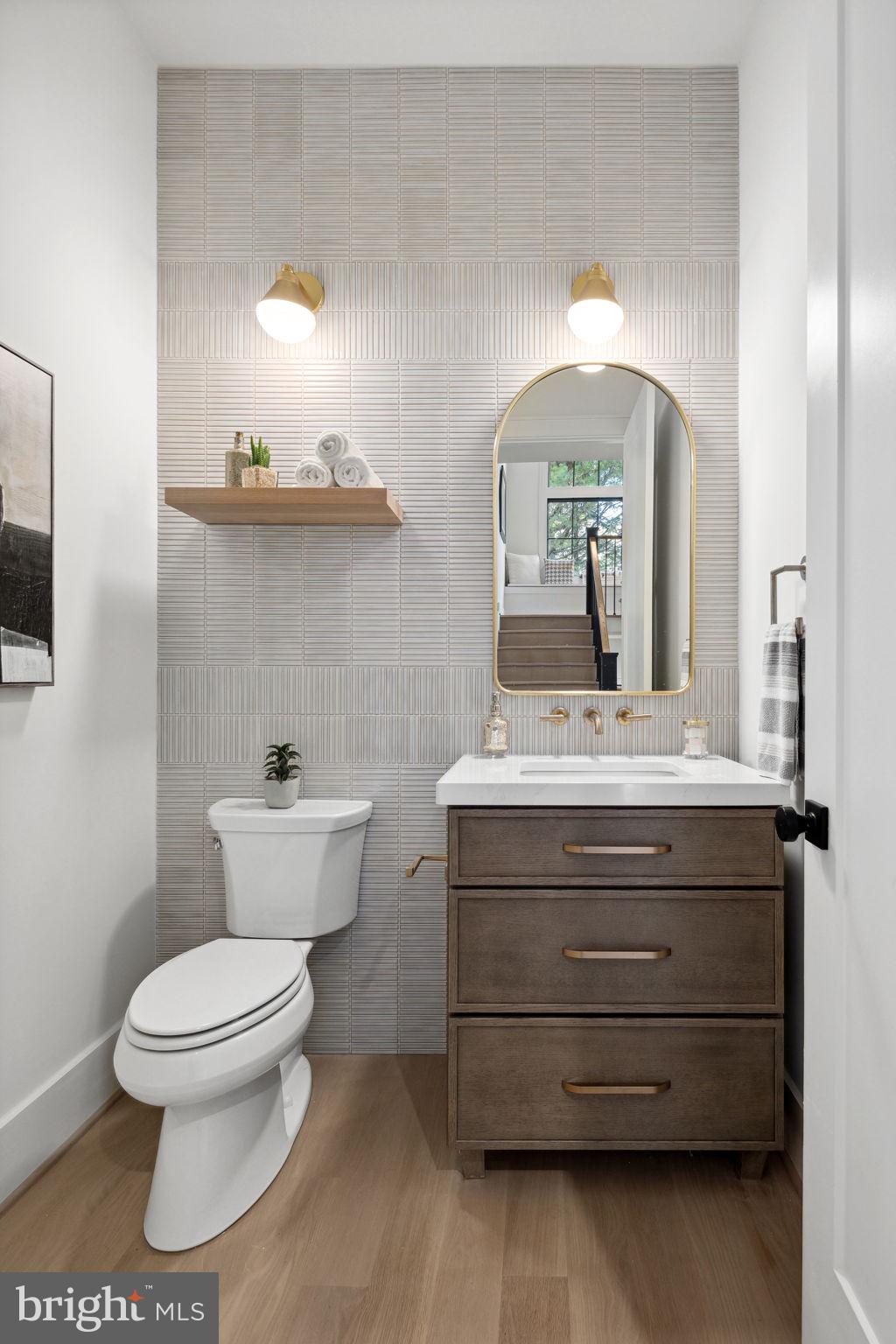 LANGLEY FOREST - Residential