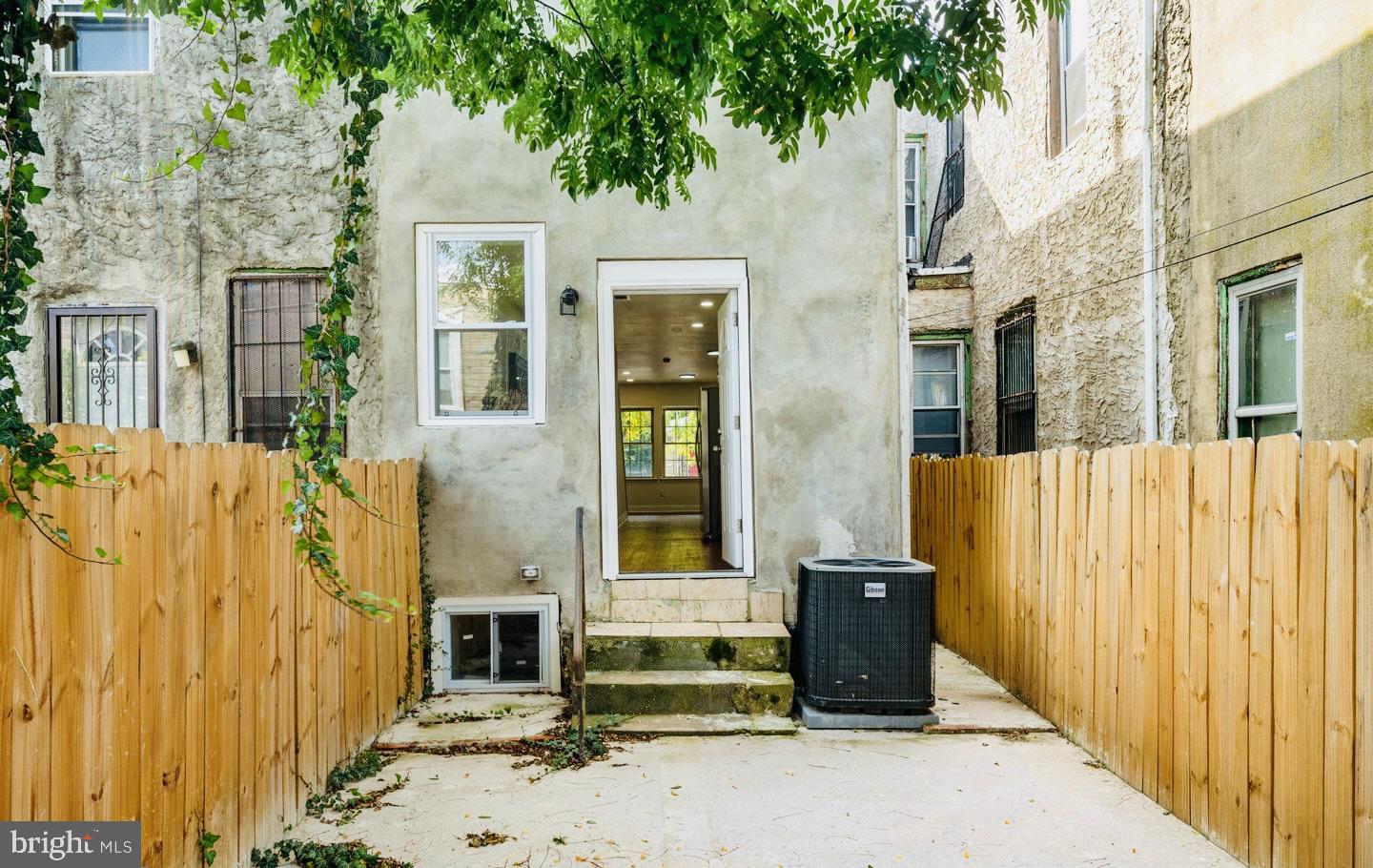 MILL CREEK - Residential