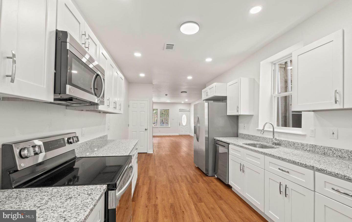 MILL CREEK - Residential