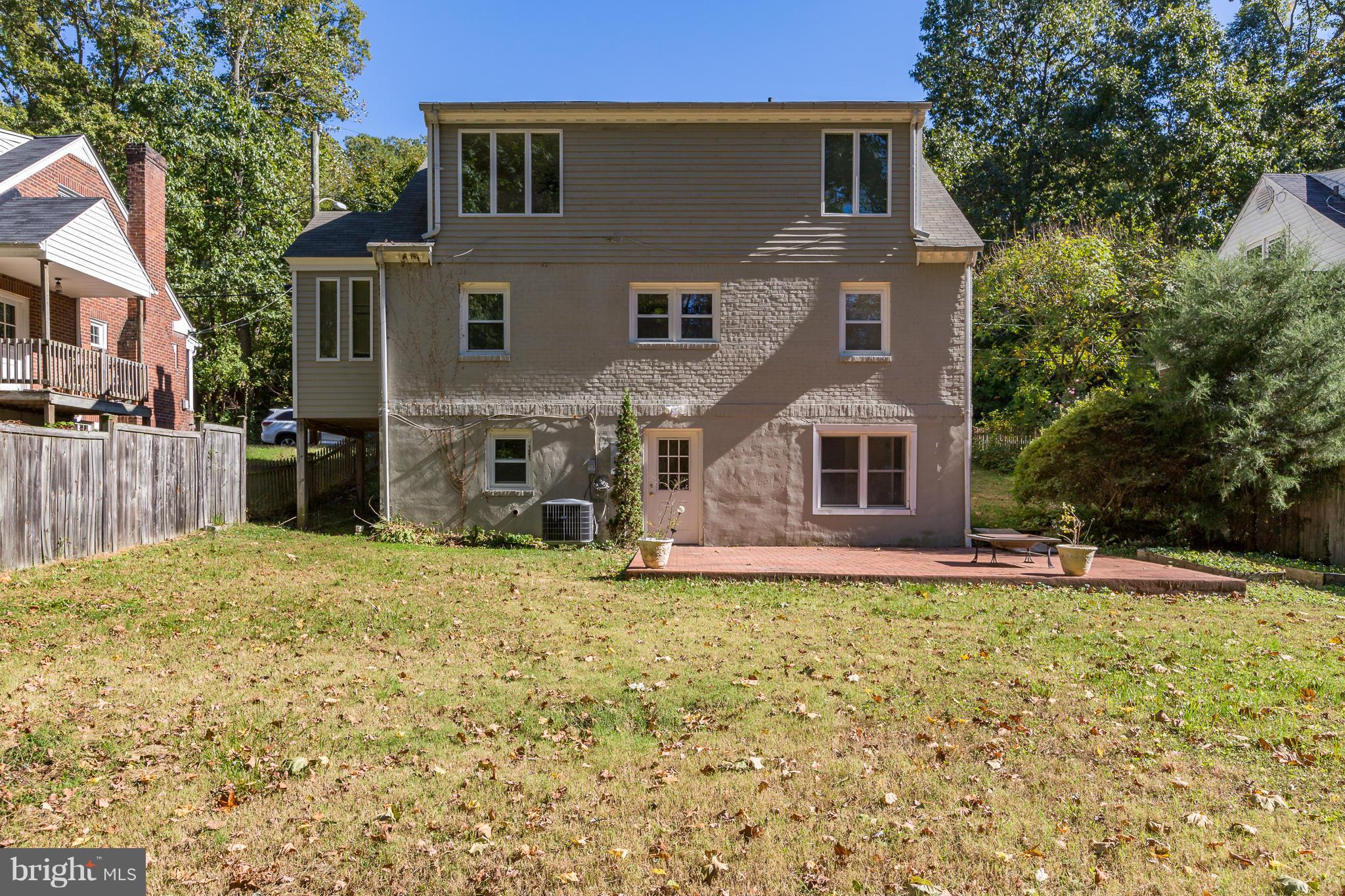 CARBOROUGH HEIGHTS - Residential Lease