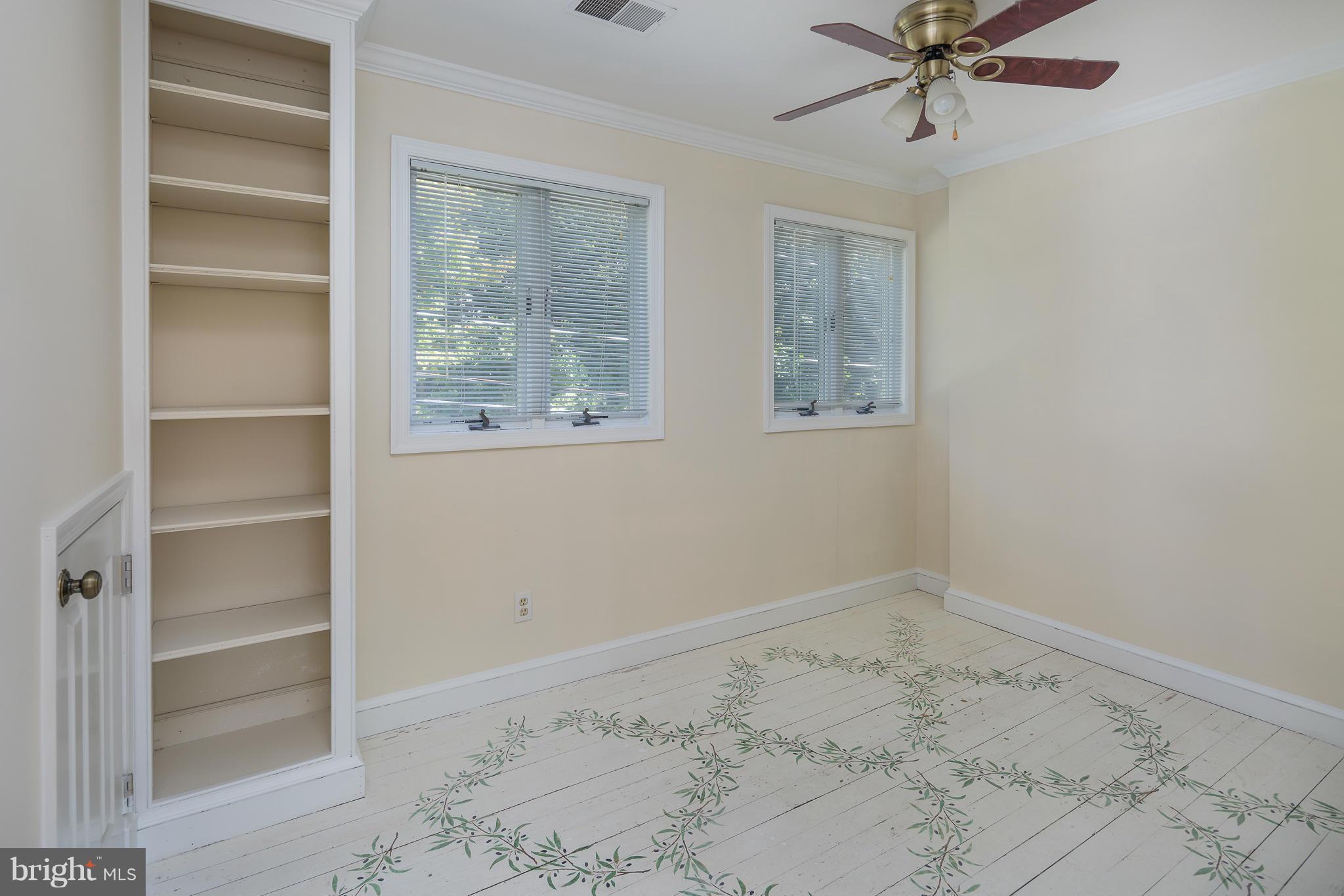 CARBOROUGH HEIGHTS - Residential Lease