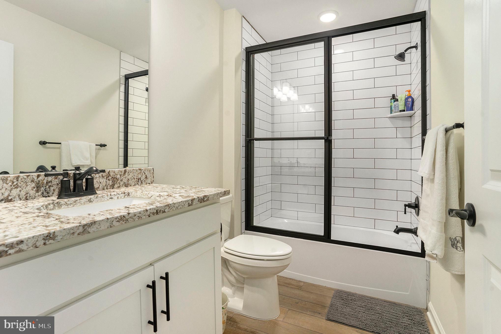 DEL WEBB NORTH PENN - Residential