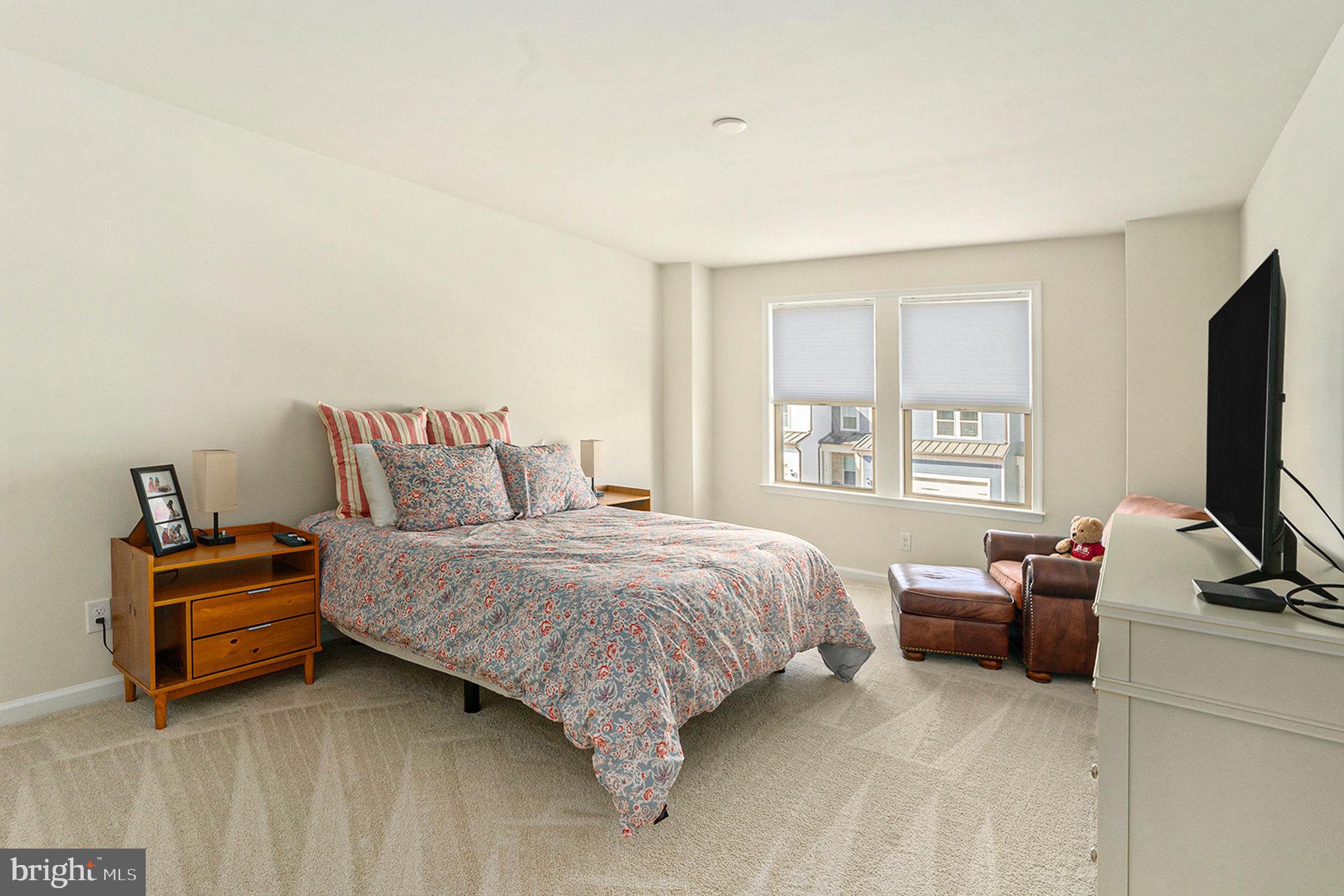 DEL WEBB NORTH PENN - Residential