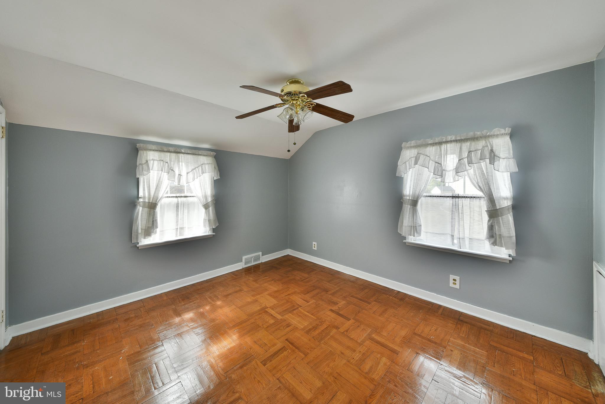 CASEY GDNS - Residential Lease