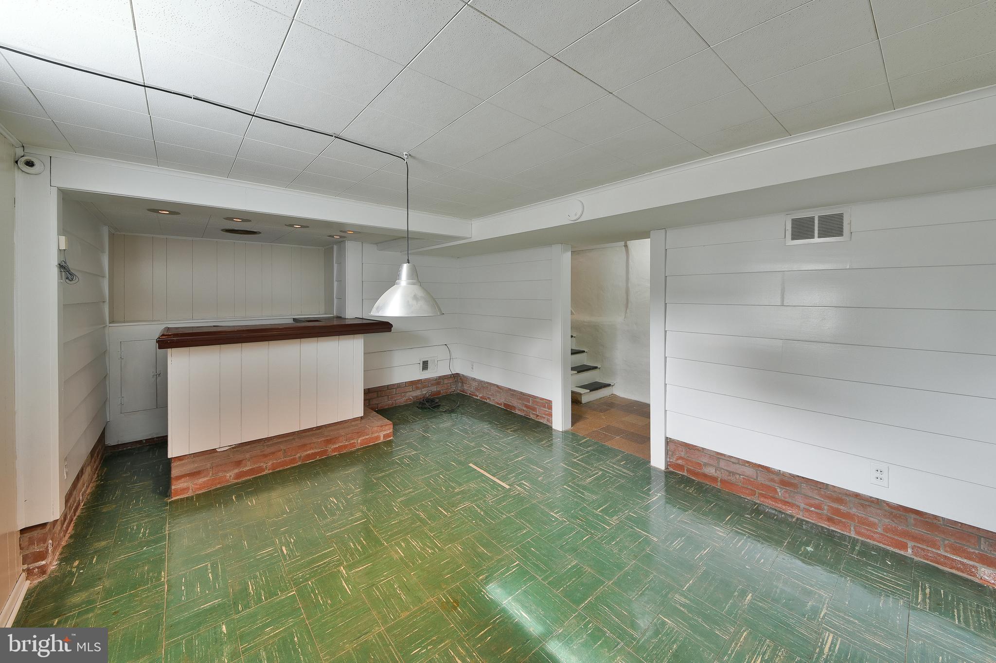 CASEY GDNS - Residential Lease