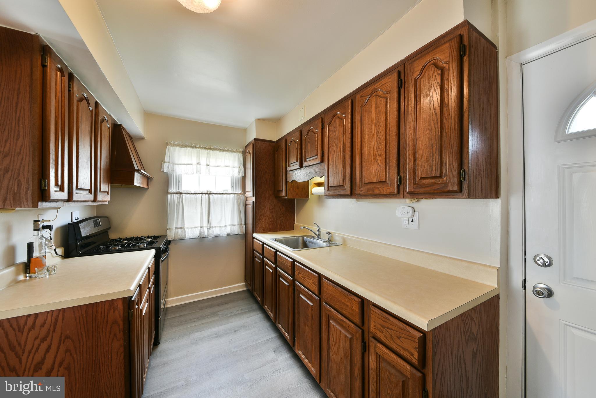 CASEY GDNS - Residential Lease