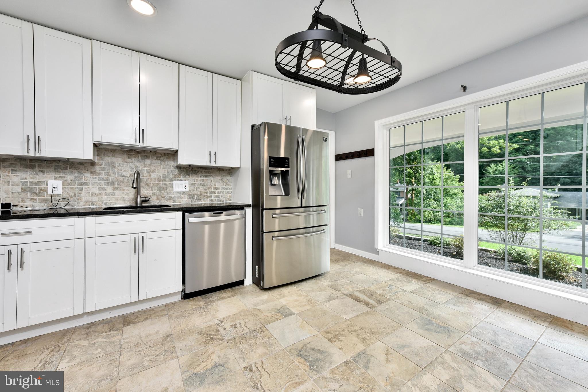 TALL OAKS - Residential Lease