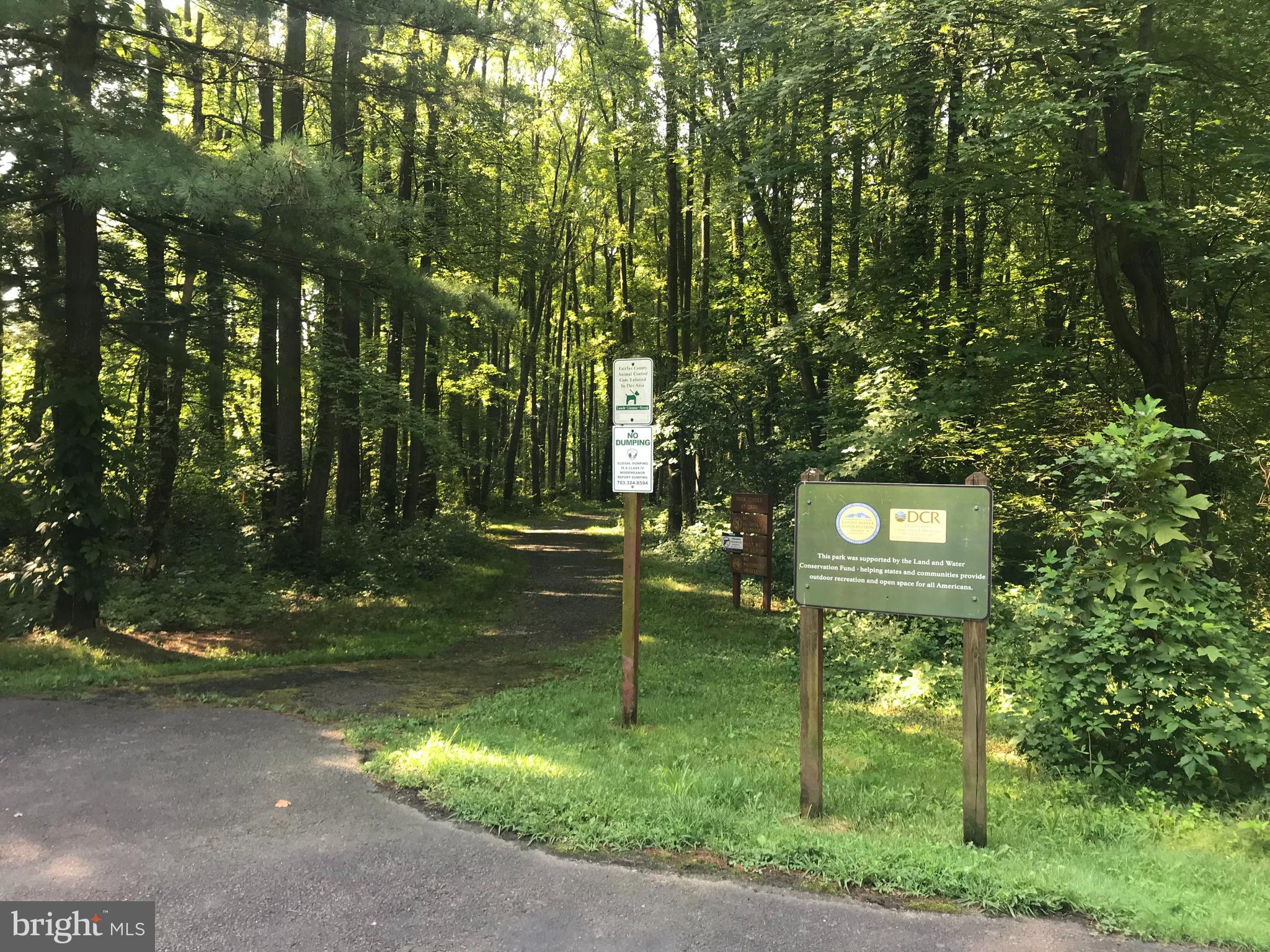 TALL OAKS - Residential Lease