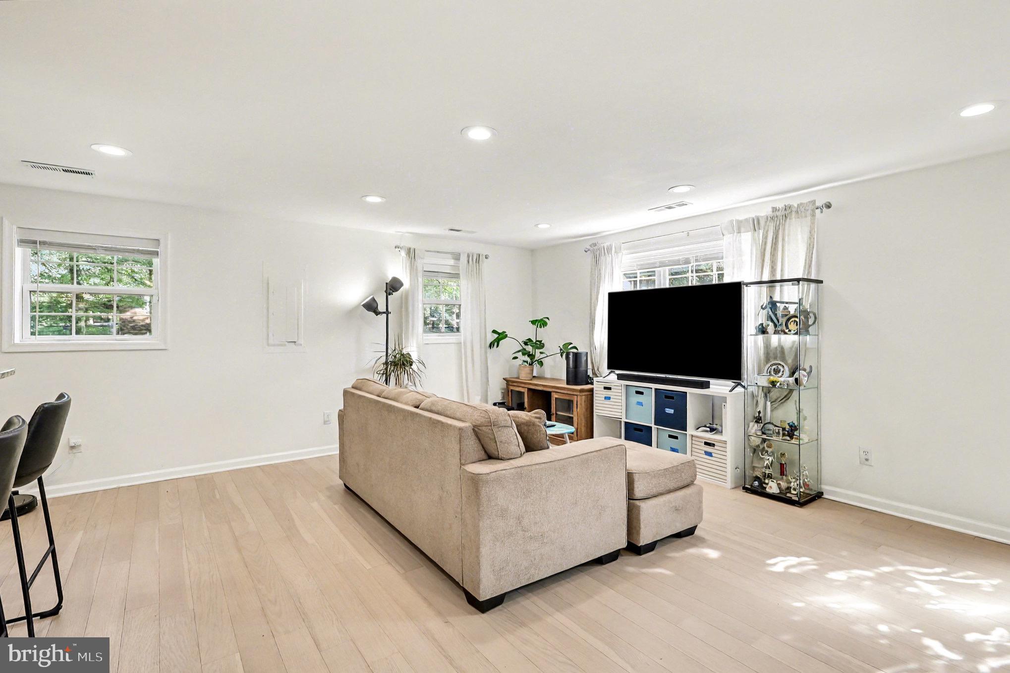 ACCO PARK - Residential