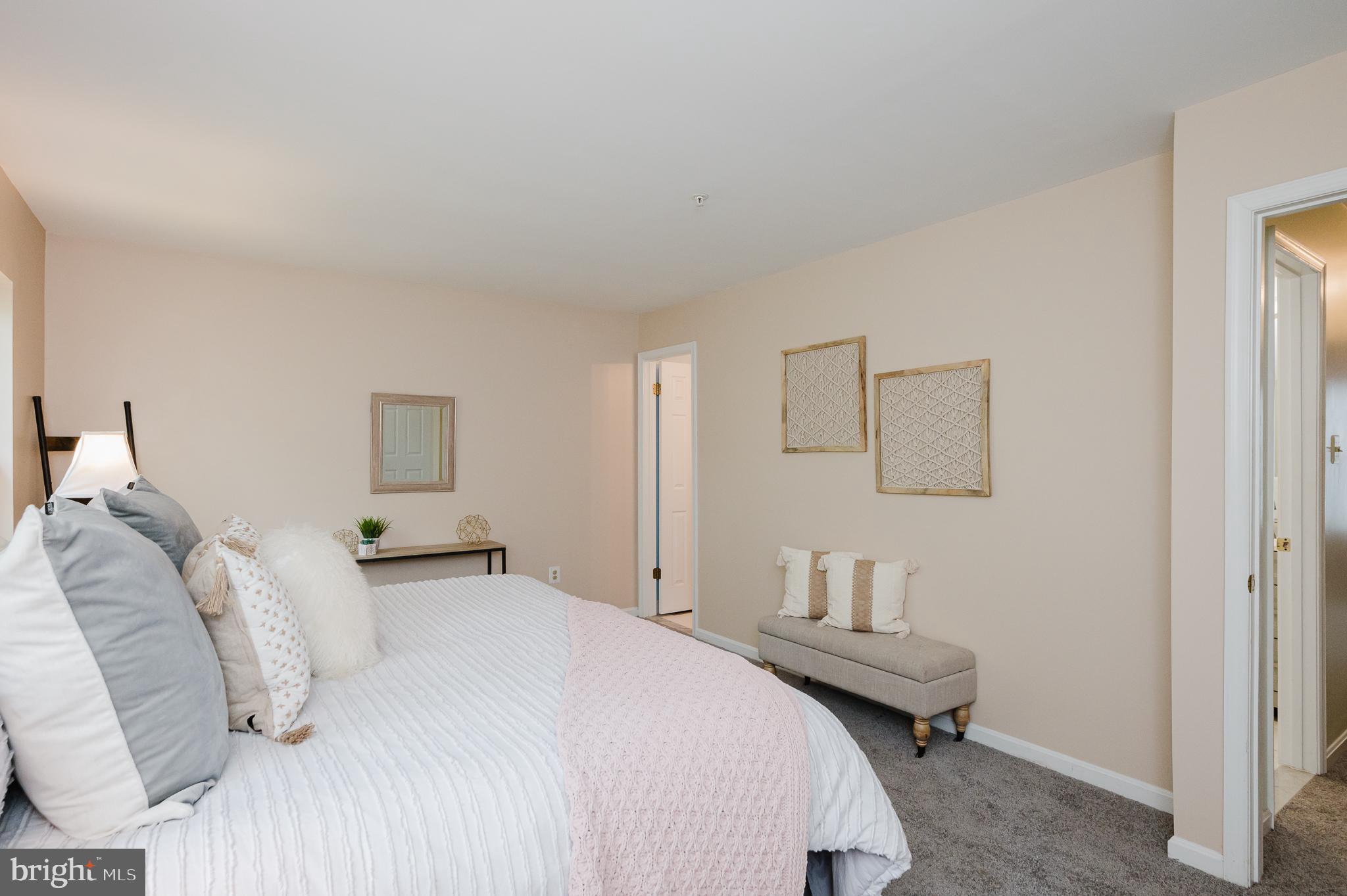 CEDARSIDE FARM - Residential