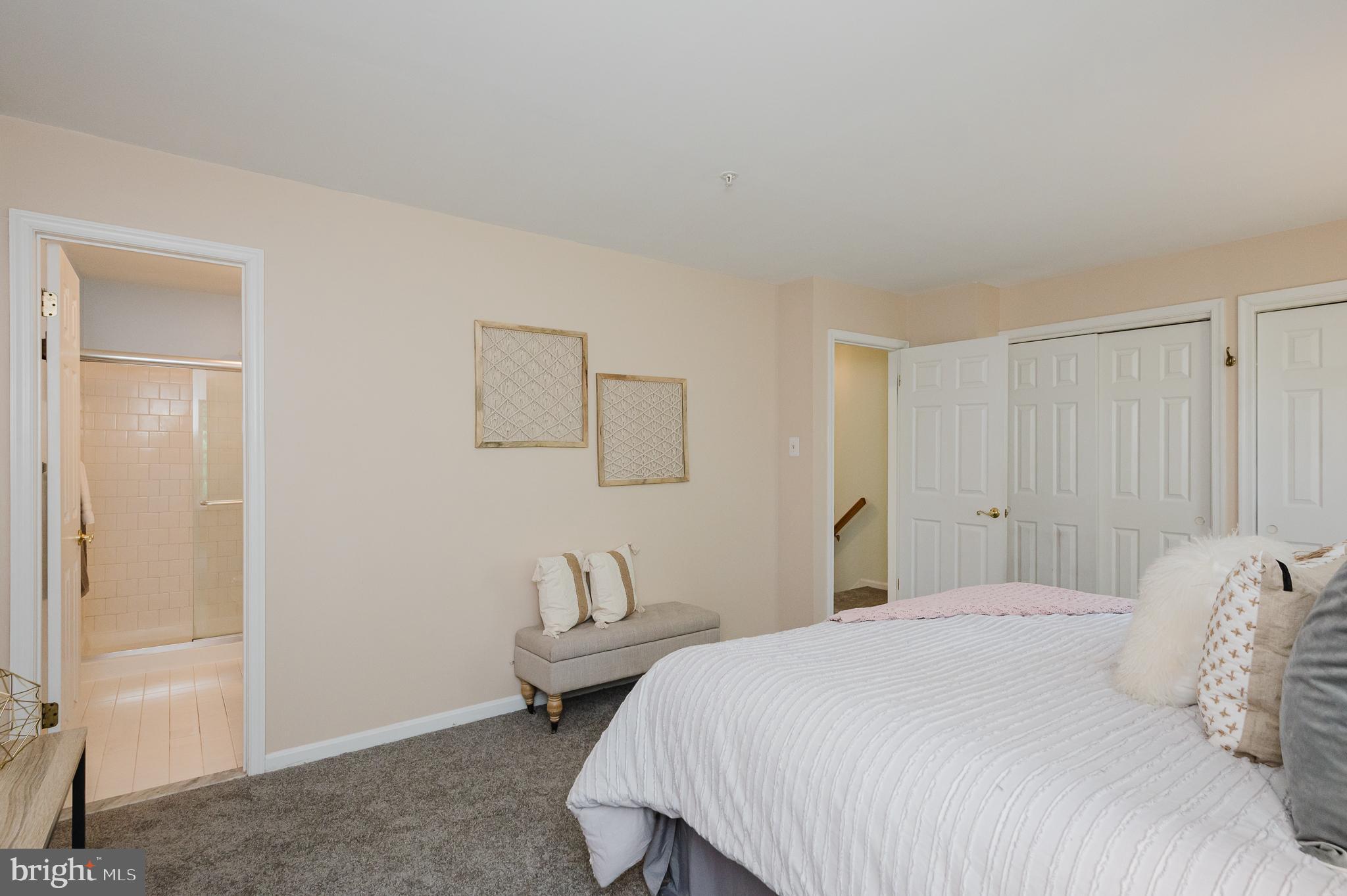 CEDARSIDE FARM - Residential