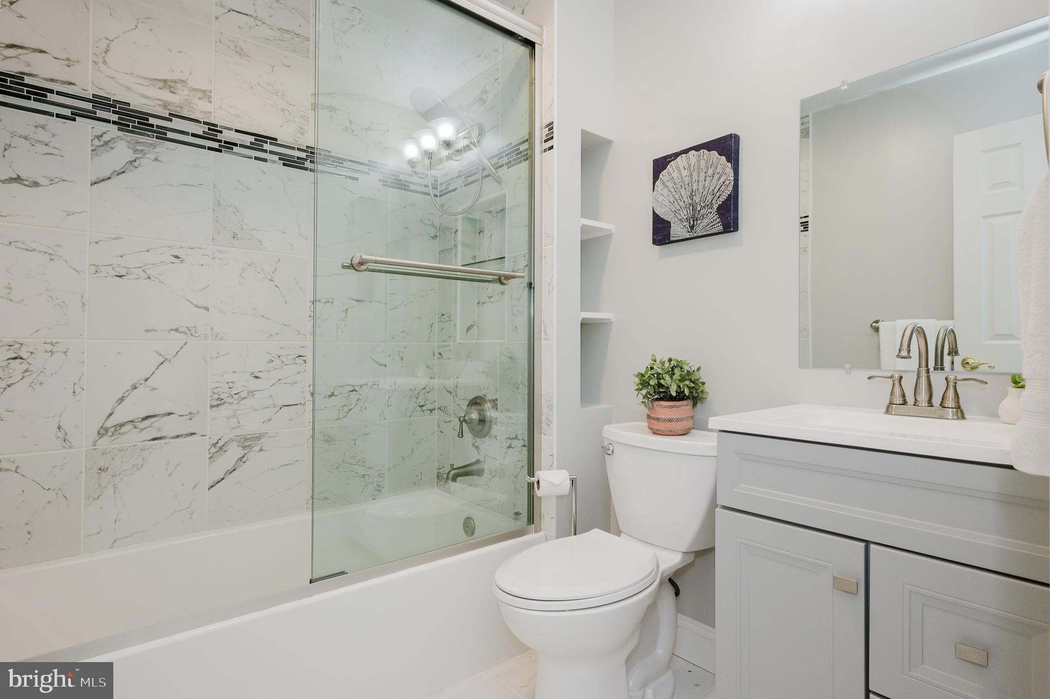 CEDARSIDE FARM - Residential