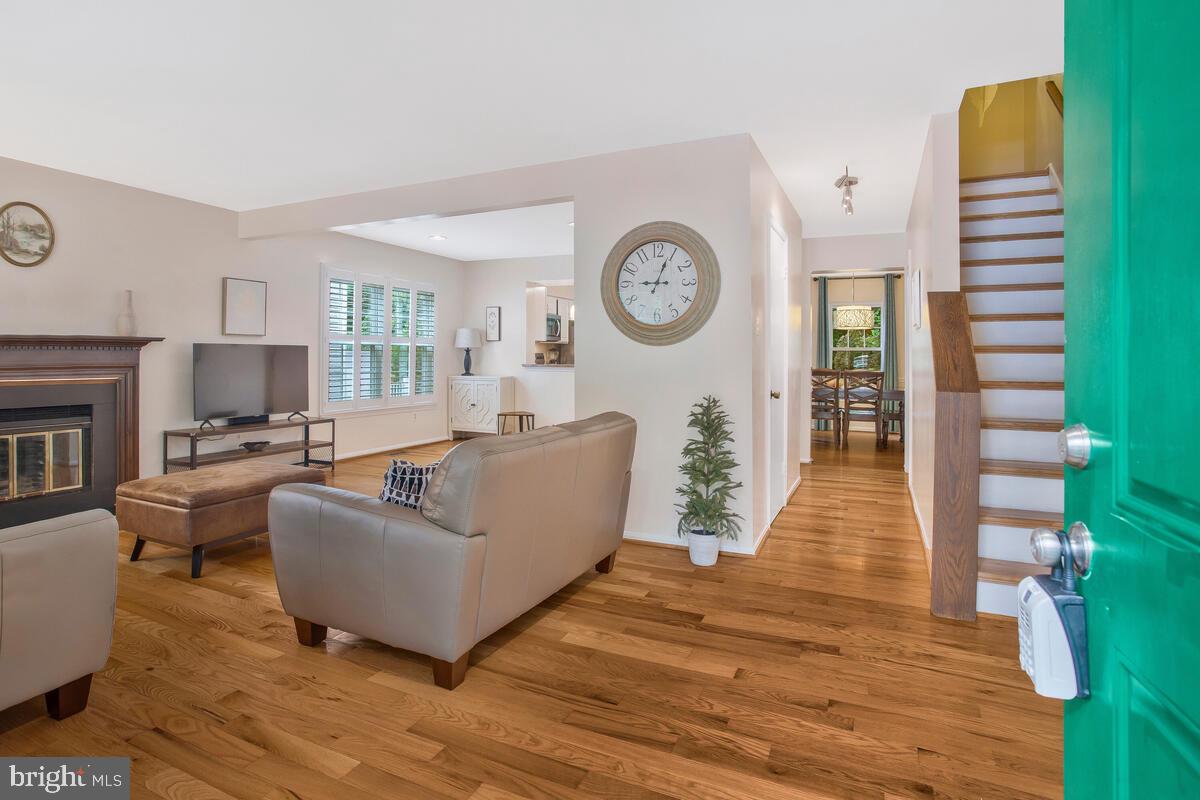 VILLAGE OF HICKORY RIDGE - Residential Lease