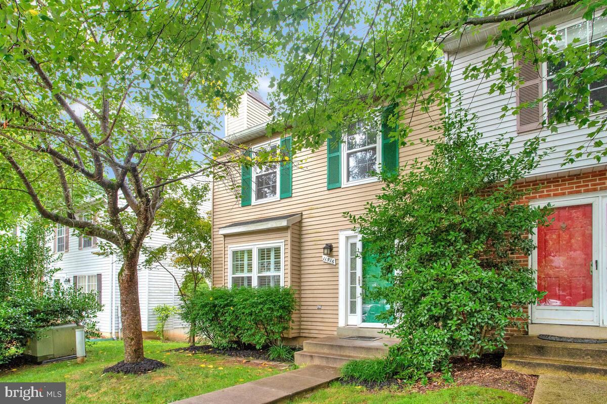 VILLAGE OF HICKORY RIDGE - Residential Lease