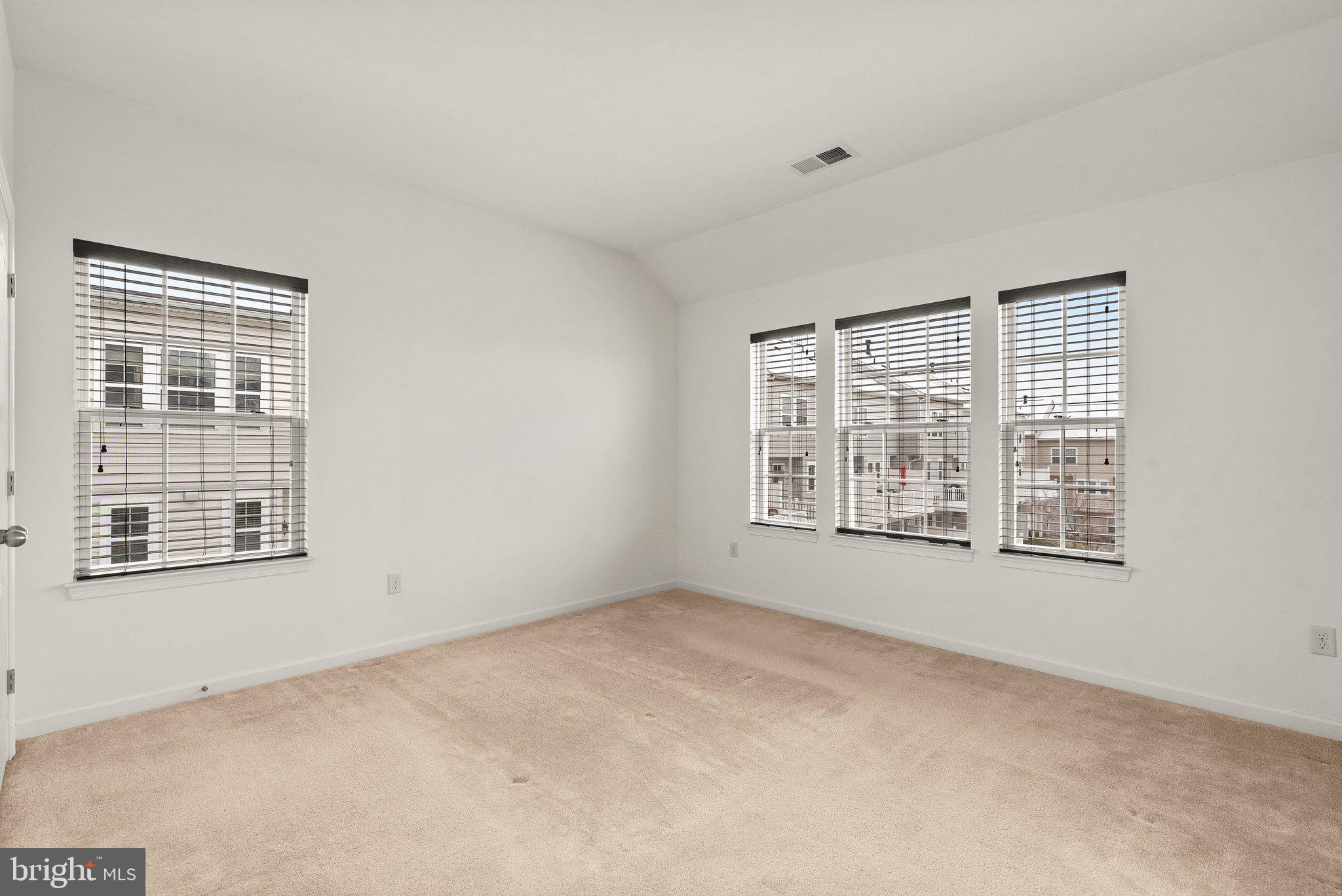 EMERSON - Residential