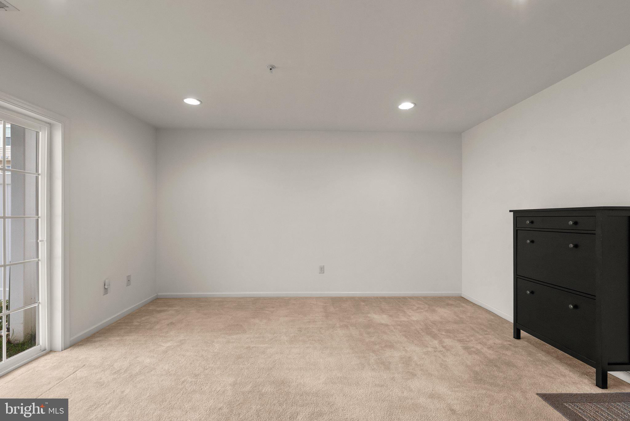 EMERSON - Residential