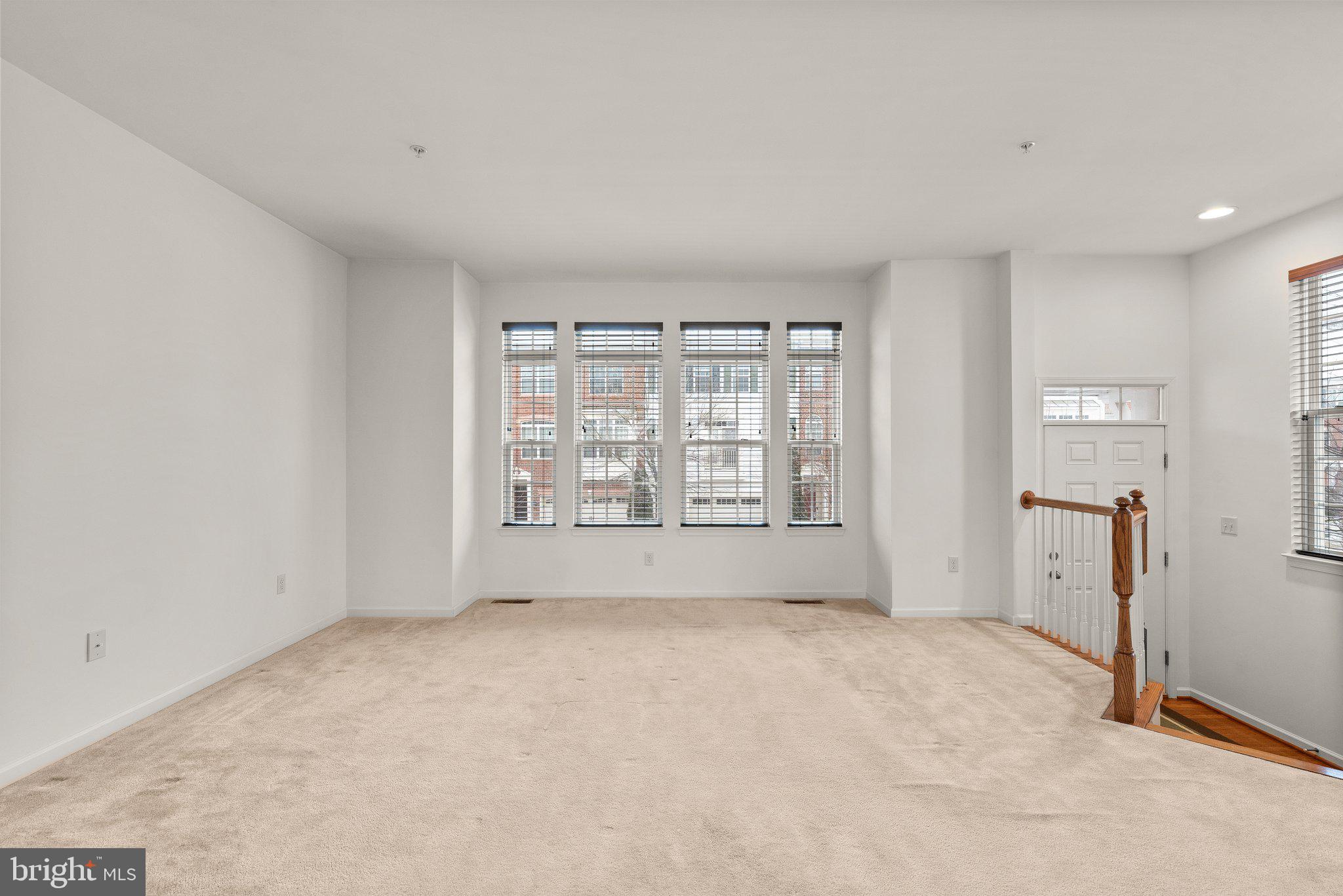 EMERSON - Residential