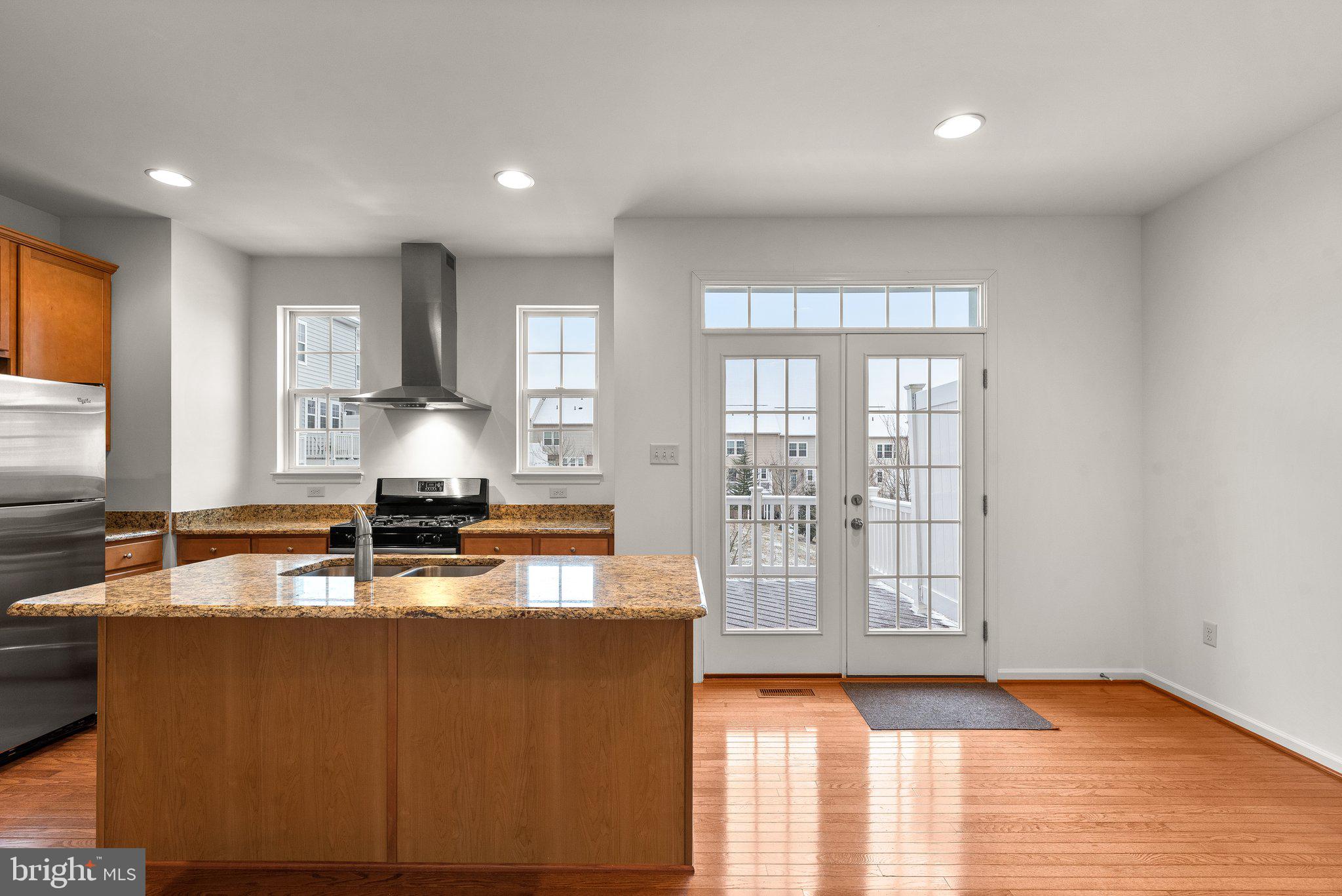 EMERSON - Residential