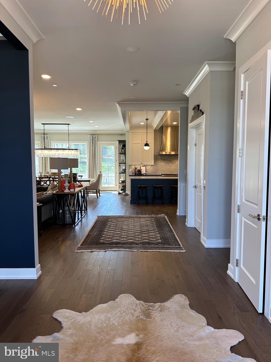 RABBIT RUN CREEK - Residential