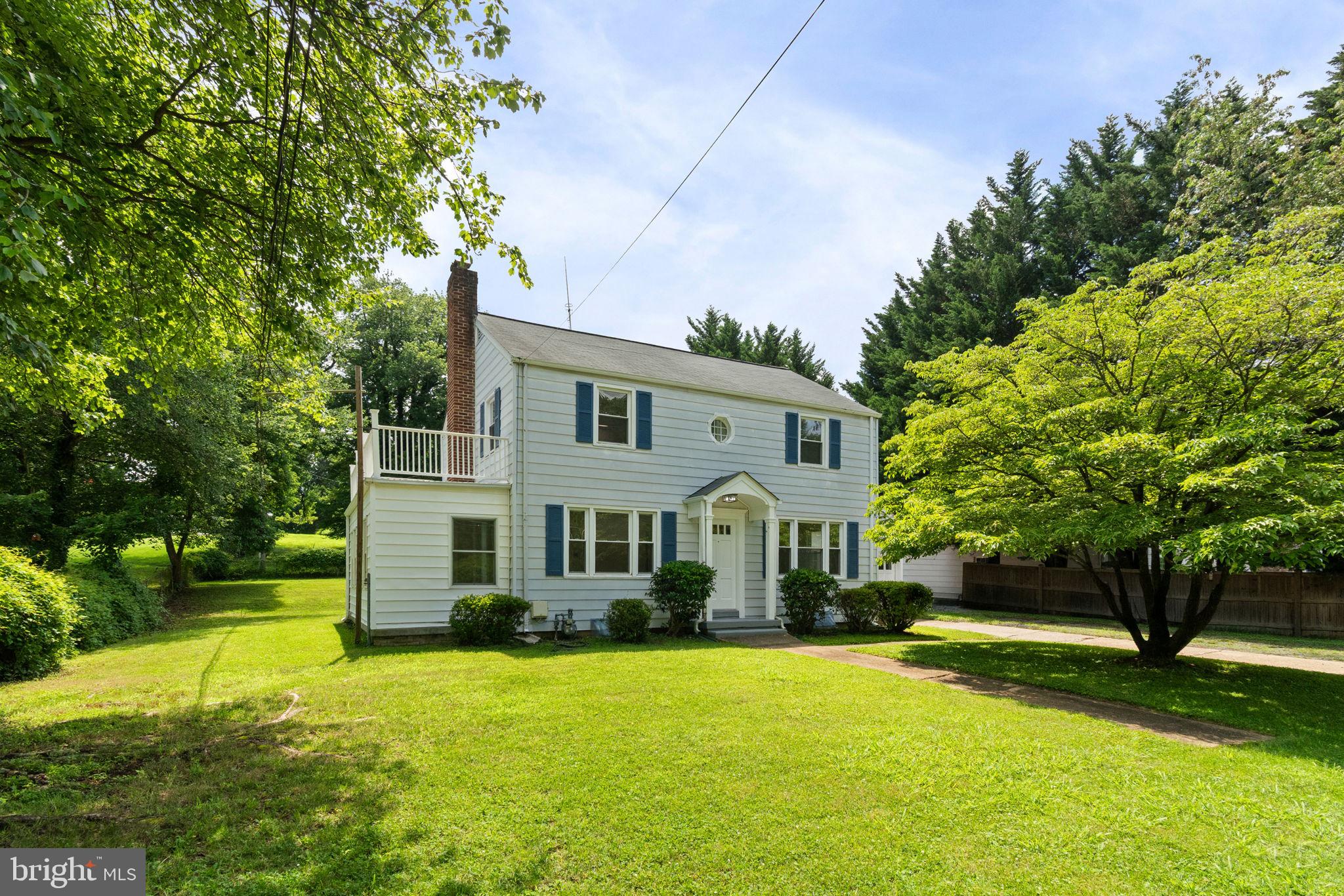 Welcome to 6315 Old Dominion Dr—a beautiful 3-bedroom home in the heart of McLean. This center hall colonial layout is light-filled with classic charm throughout. Enjoy a spacious living area, hardwood floors , separate dining room, sunroom, breakfast nook and an updated kitchen with access to the large level private backyard. A garage and a driveway with ample parking for several cars
This home has expansion potential galore - starting with the unfinished basement . The 1/3 acre level lot is suitable for many possibilities.
This Charming McLean Home in Prime Chesterbrook Location offers convenience—just minutes to downtown McLean, Tysons, and DC. A rare find in an unbeatable location ! McLean School Pyramid