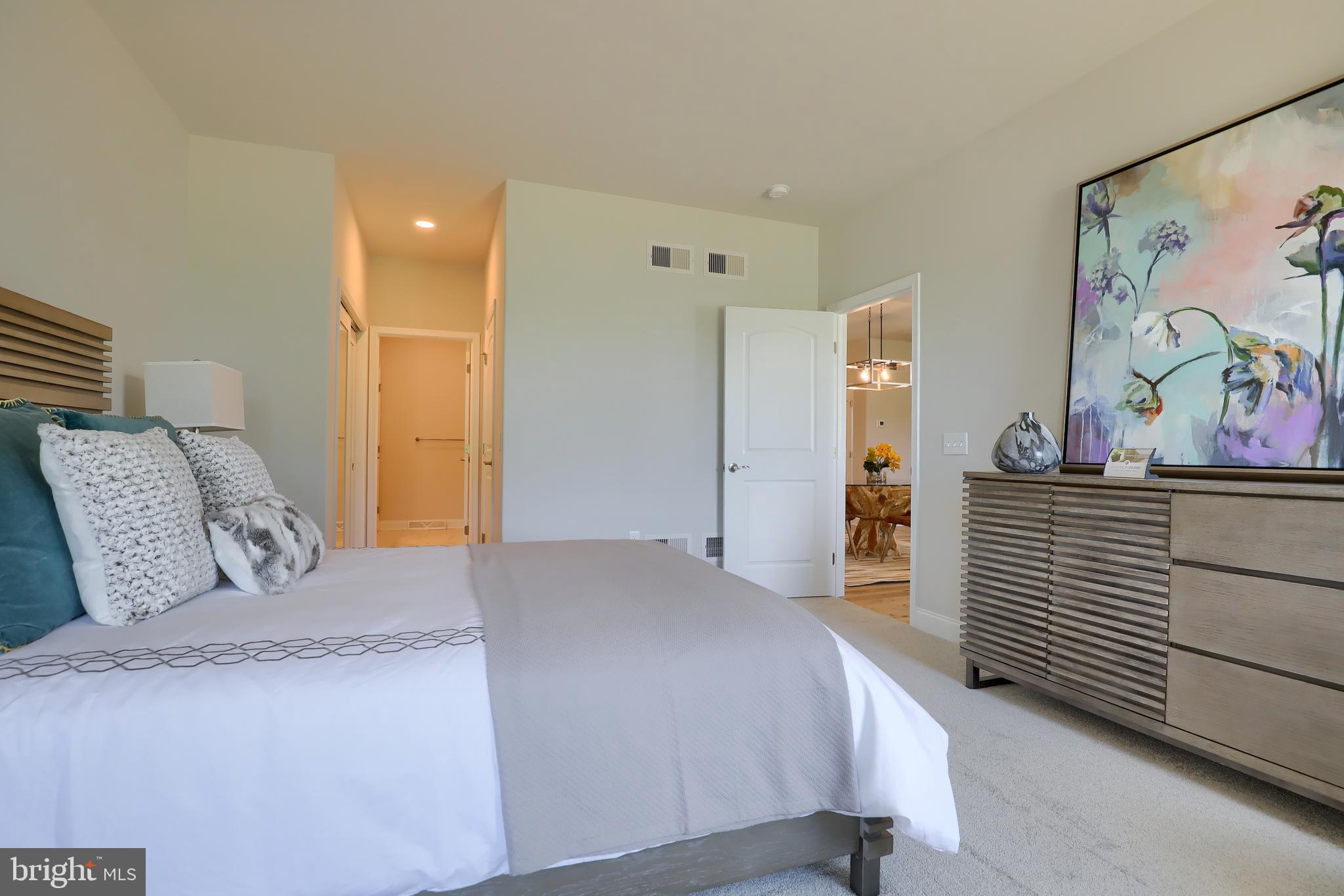 CROSSGATES - Residential