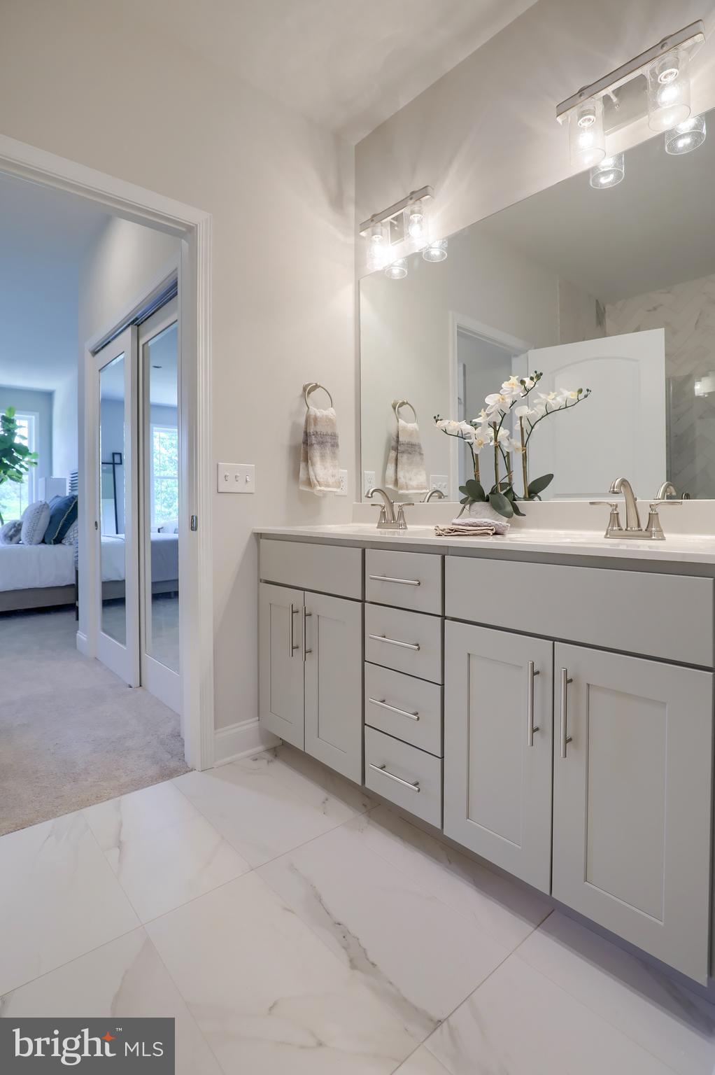CROSSGATES - Residential