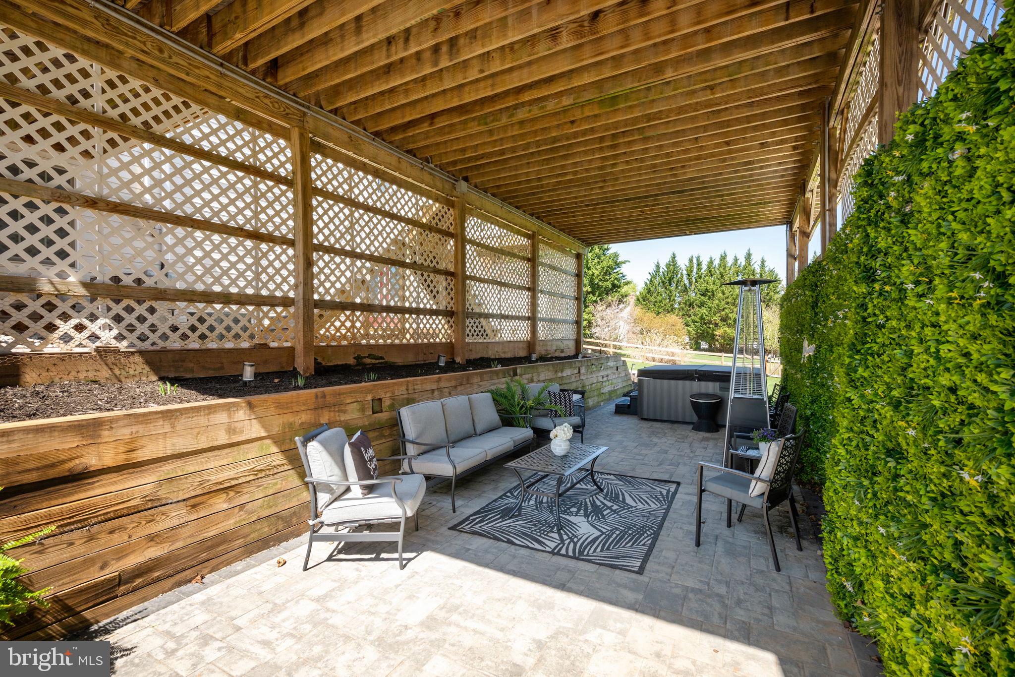 HAR-LAND HEIGHTS - Residential