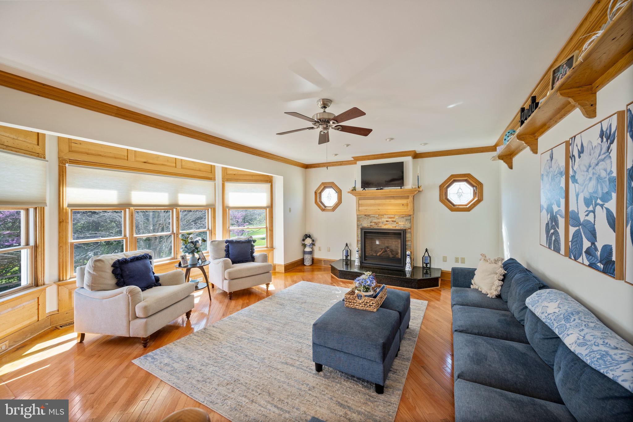 HAR-LAND HEIGHTS - Residential