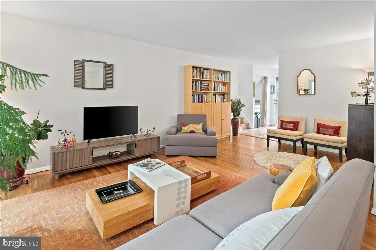 HUNGERFORD - Residential