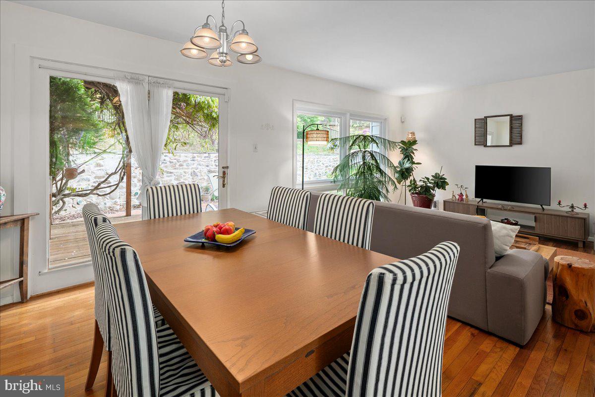 HUNGERFORD - Residential