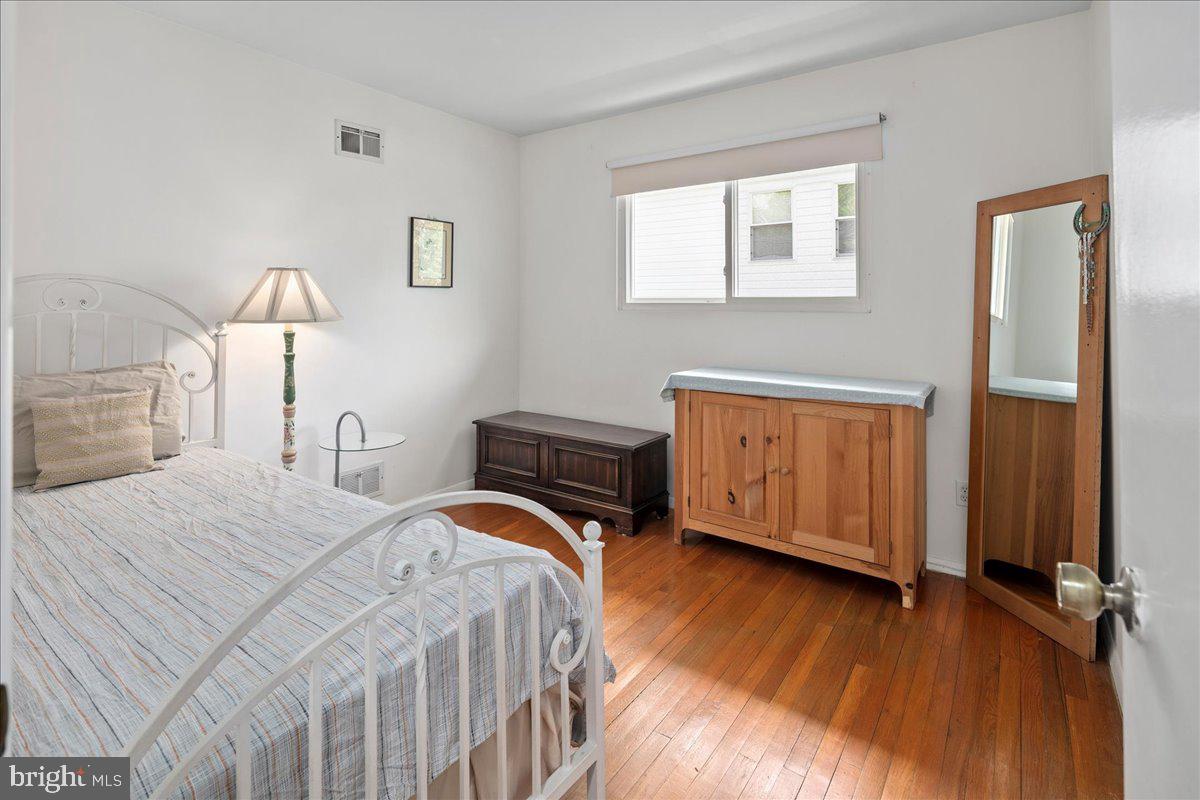 HUNGERFORD - Residential