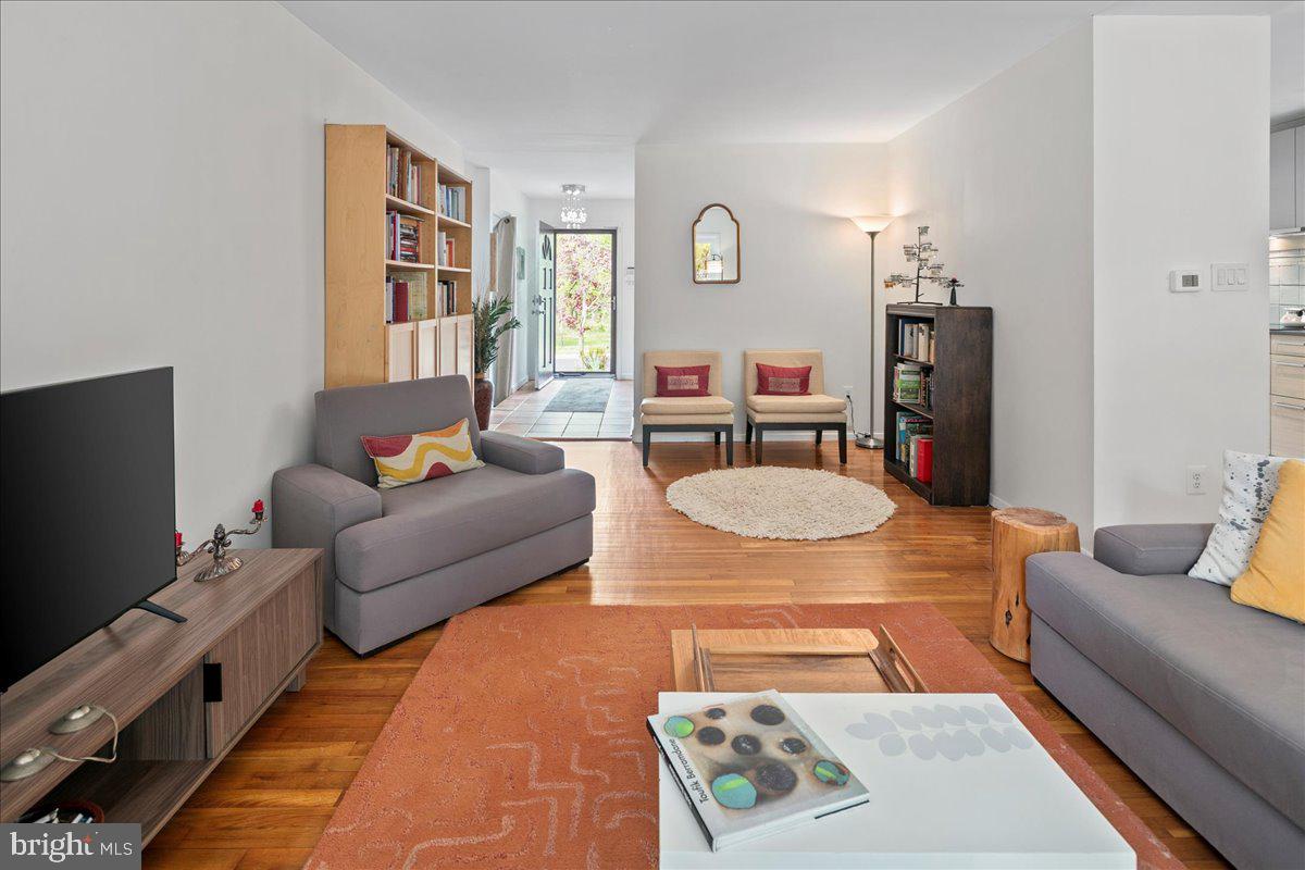 HUNGERFORD - Residential