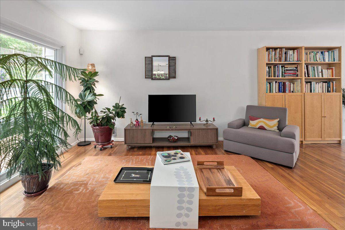 HUNGERFORD - Residential